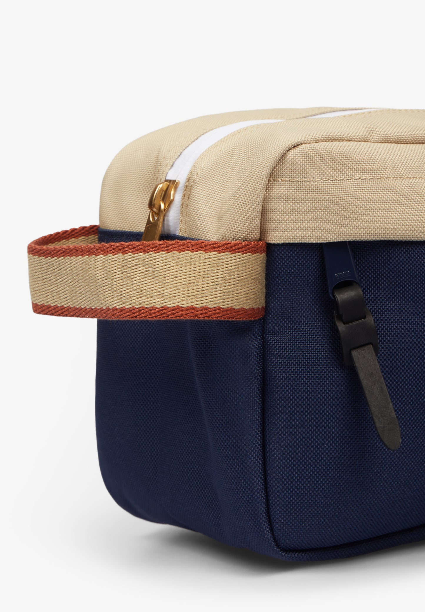 HERSCHEL SUPPLY | NECESER CHAPTER TRAVEL KIT