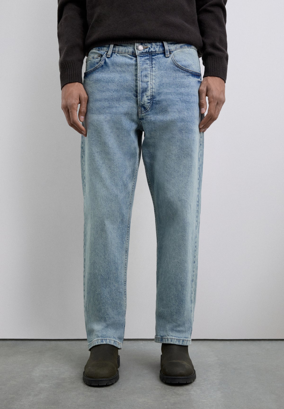 PANTALÓN VAQUERO REGULAR FIT