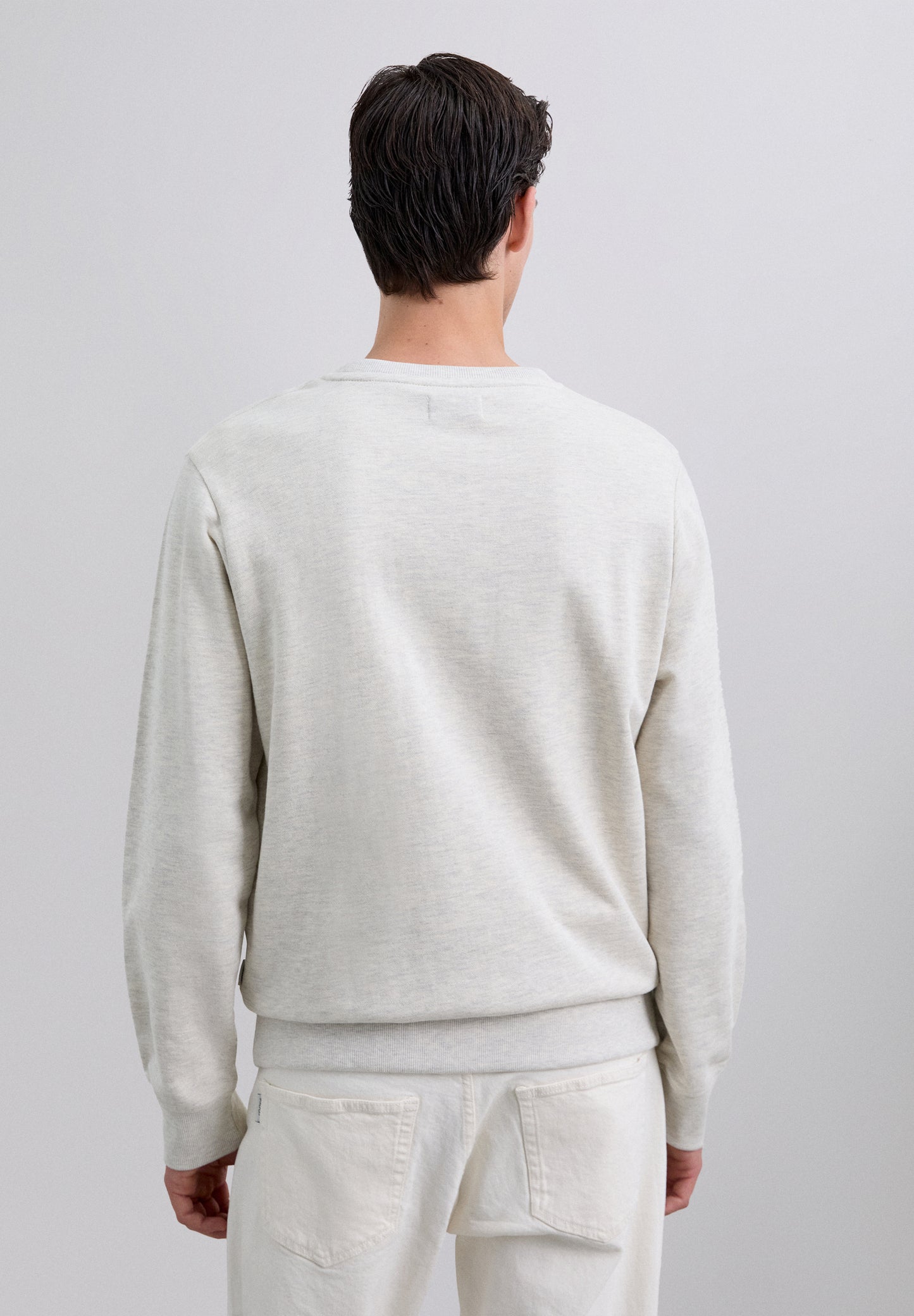 SUDADERA MOTIVOS BORDADO