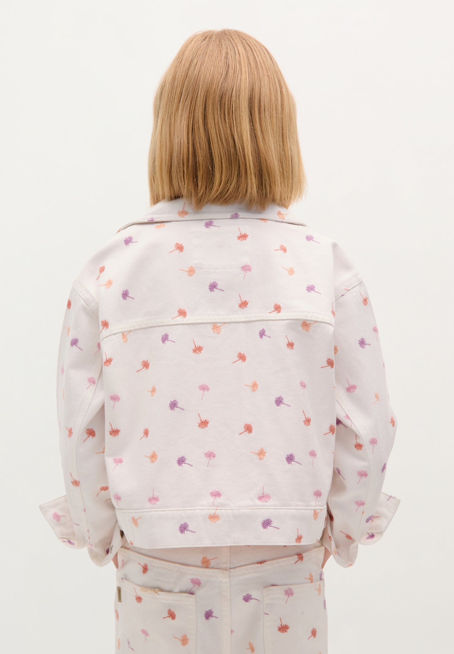 CHAQUETA VAQUERA BORDADA