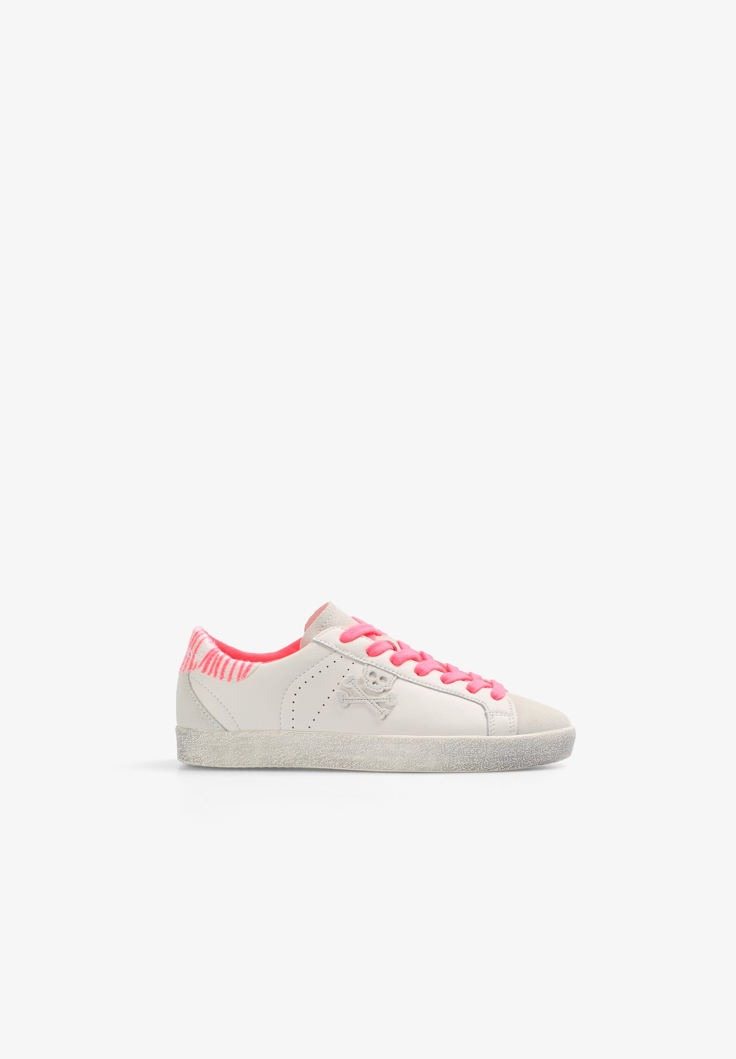 PINK SNEAKERS DETALLE