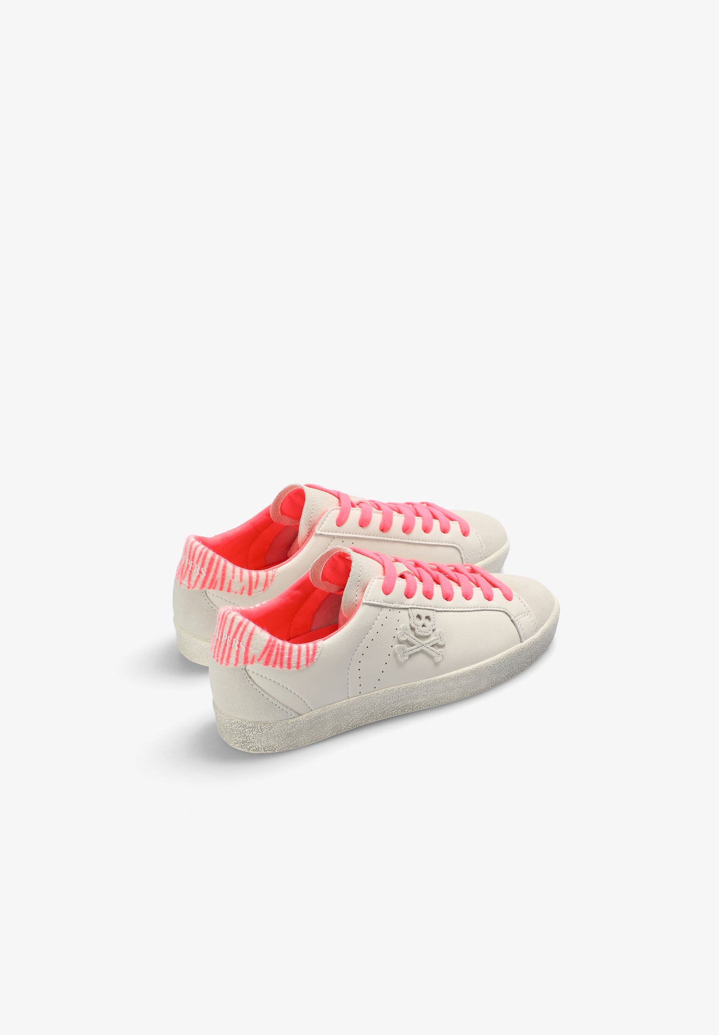 PINK SNEAKERS DETALLE