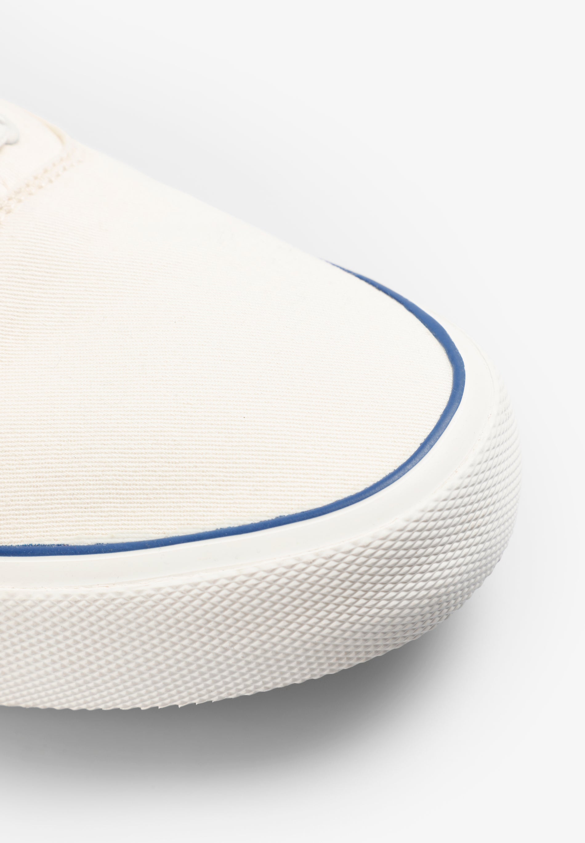 SNEAKERS BAJAS SUELA VULCANIZADA - Scalpers