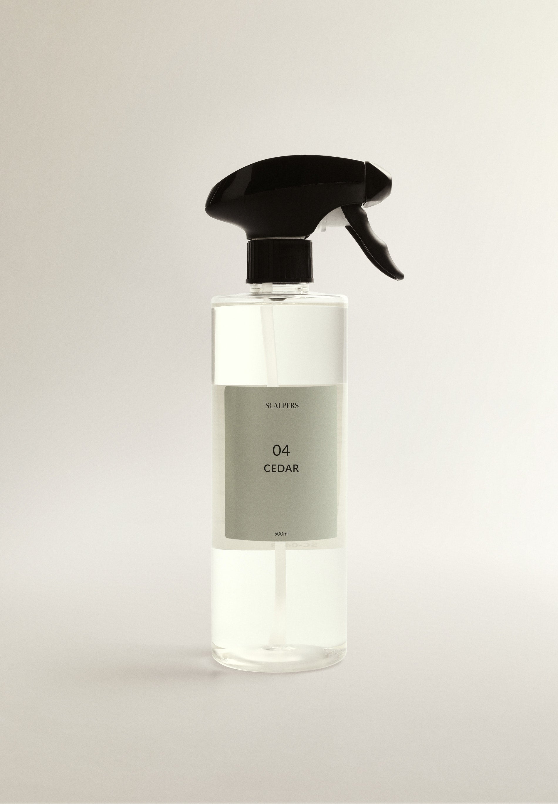DIFUSOR SPRAY 04 500ML CEDAR - Scalpers