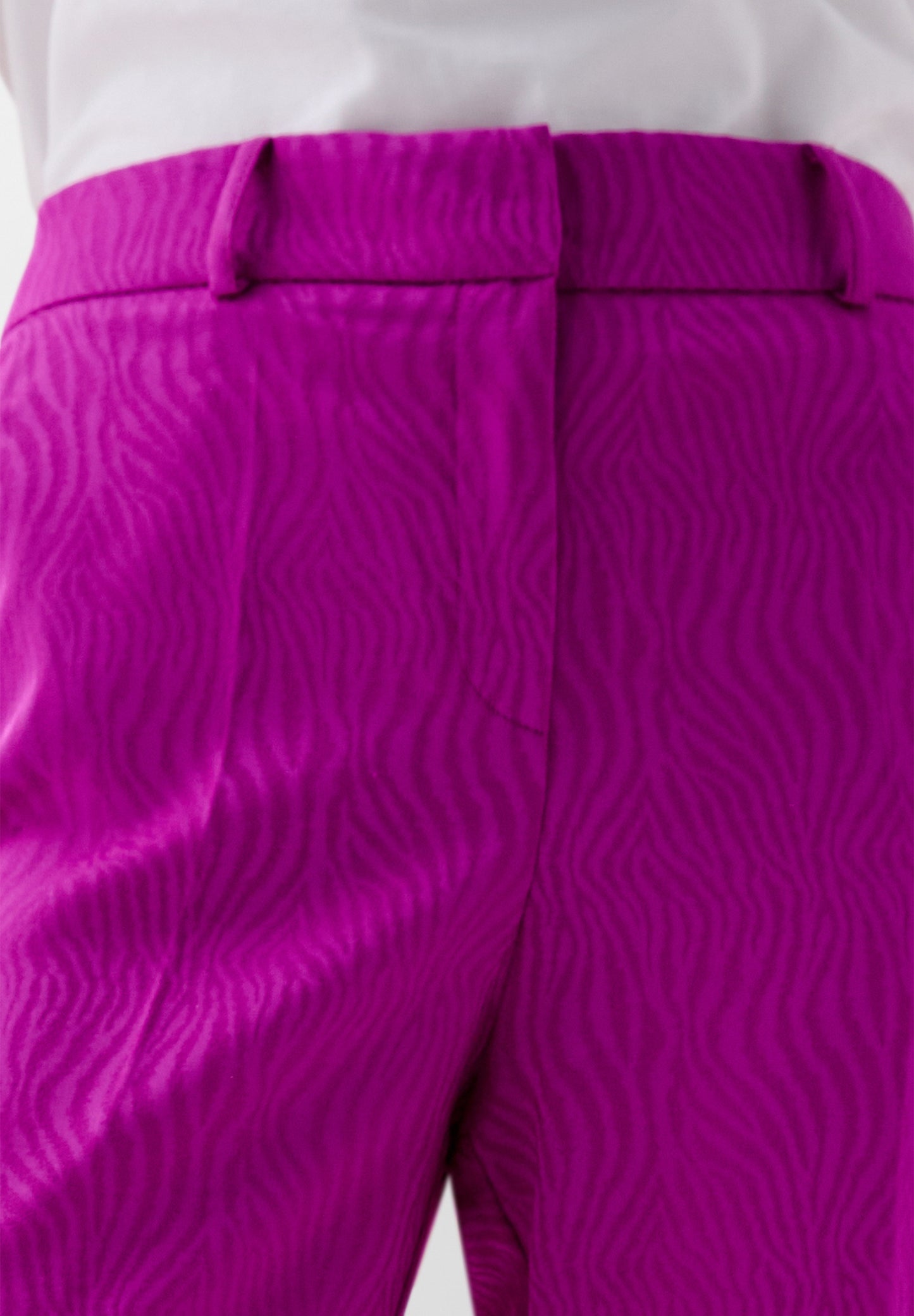 PANTALÓN SATINADO JACQUARD