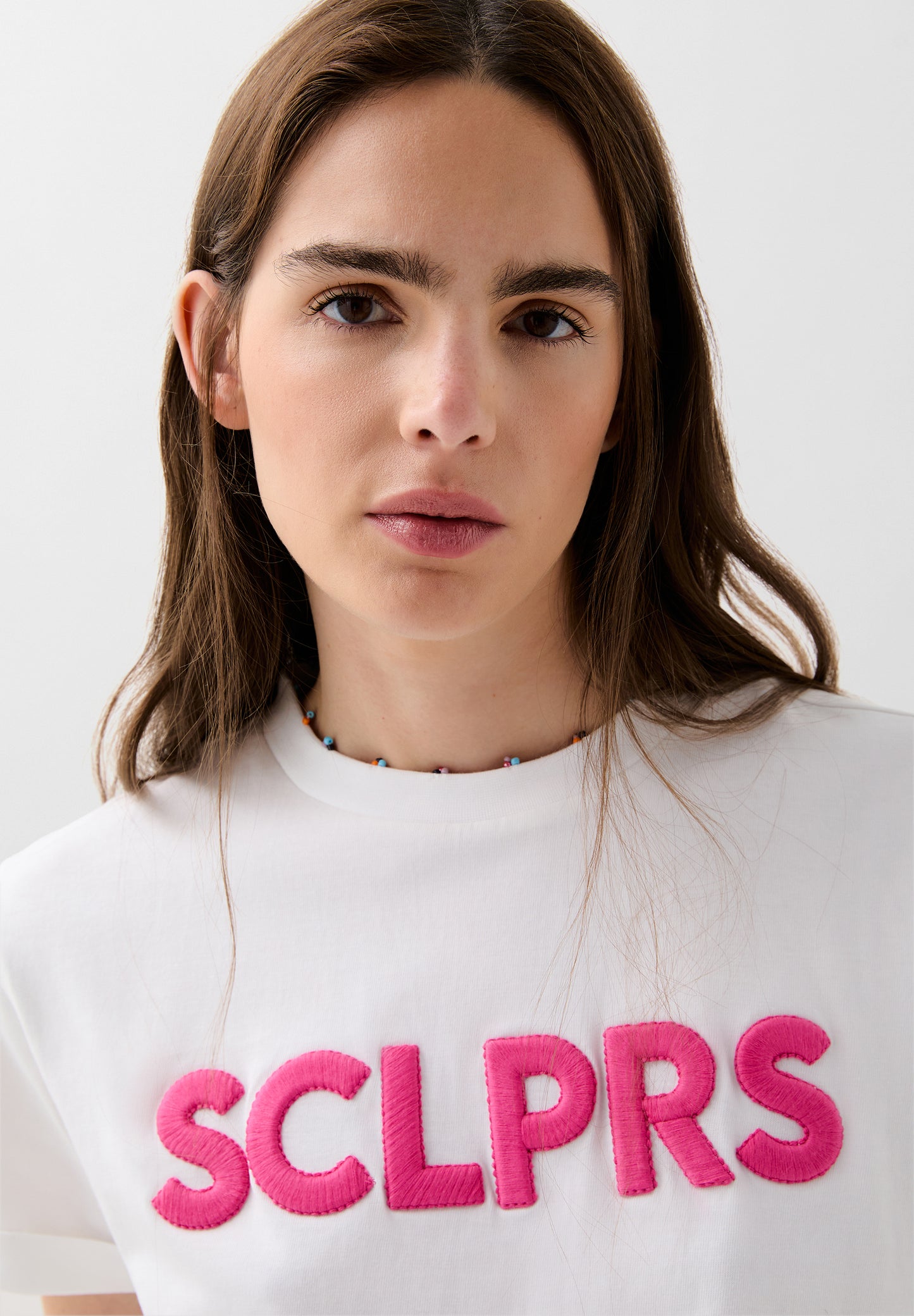 CAMISETA PRINT DETALLE STRASS