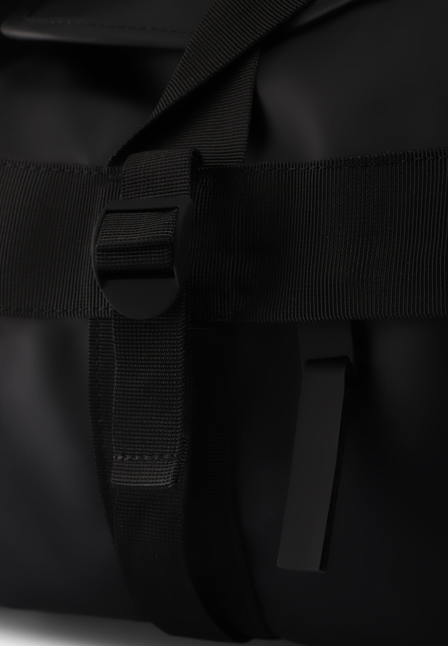 RAINS | MOCHILA TEXEL DUFFEL SMALL W3