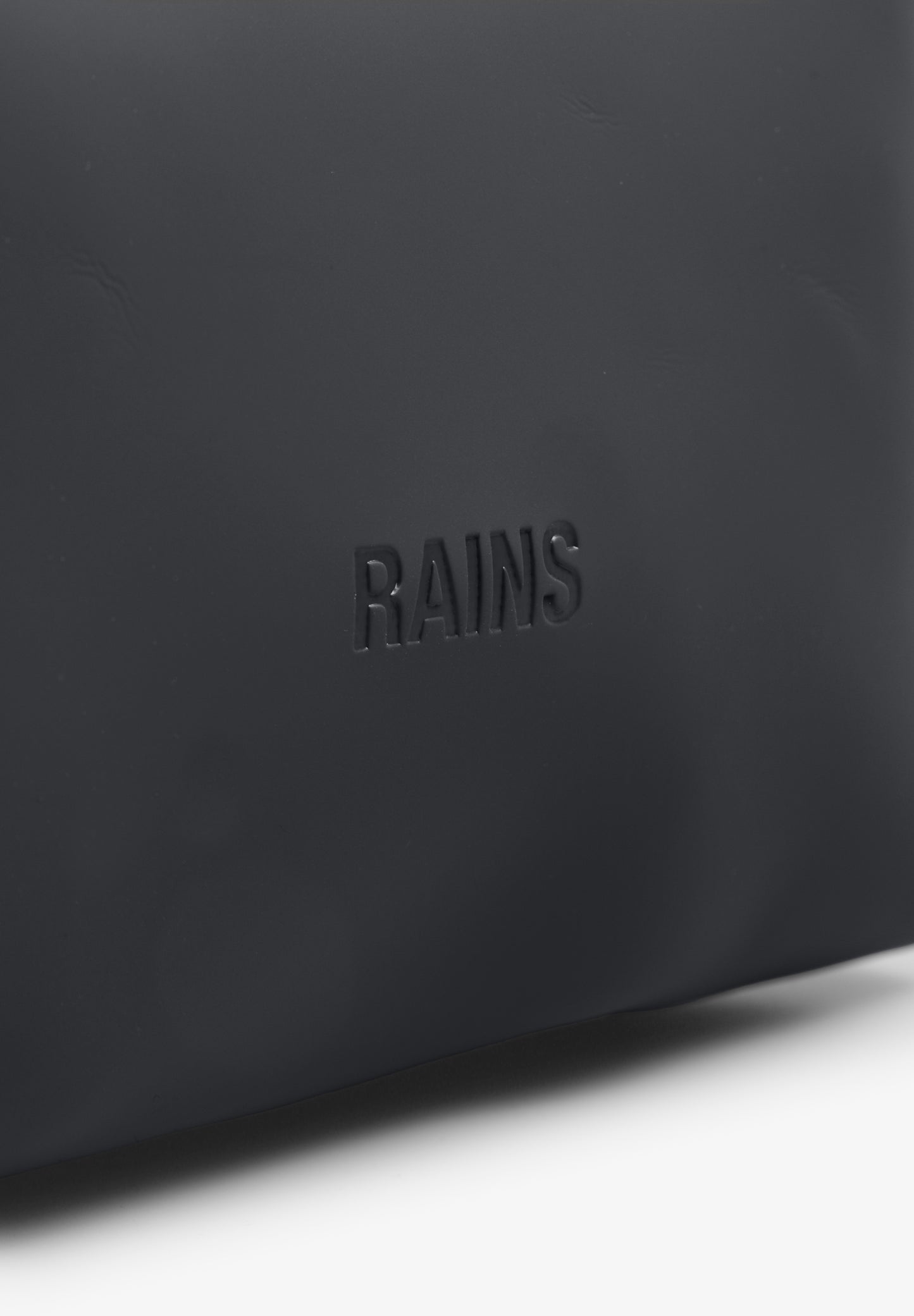RAINS | NECESER SMALL W3