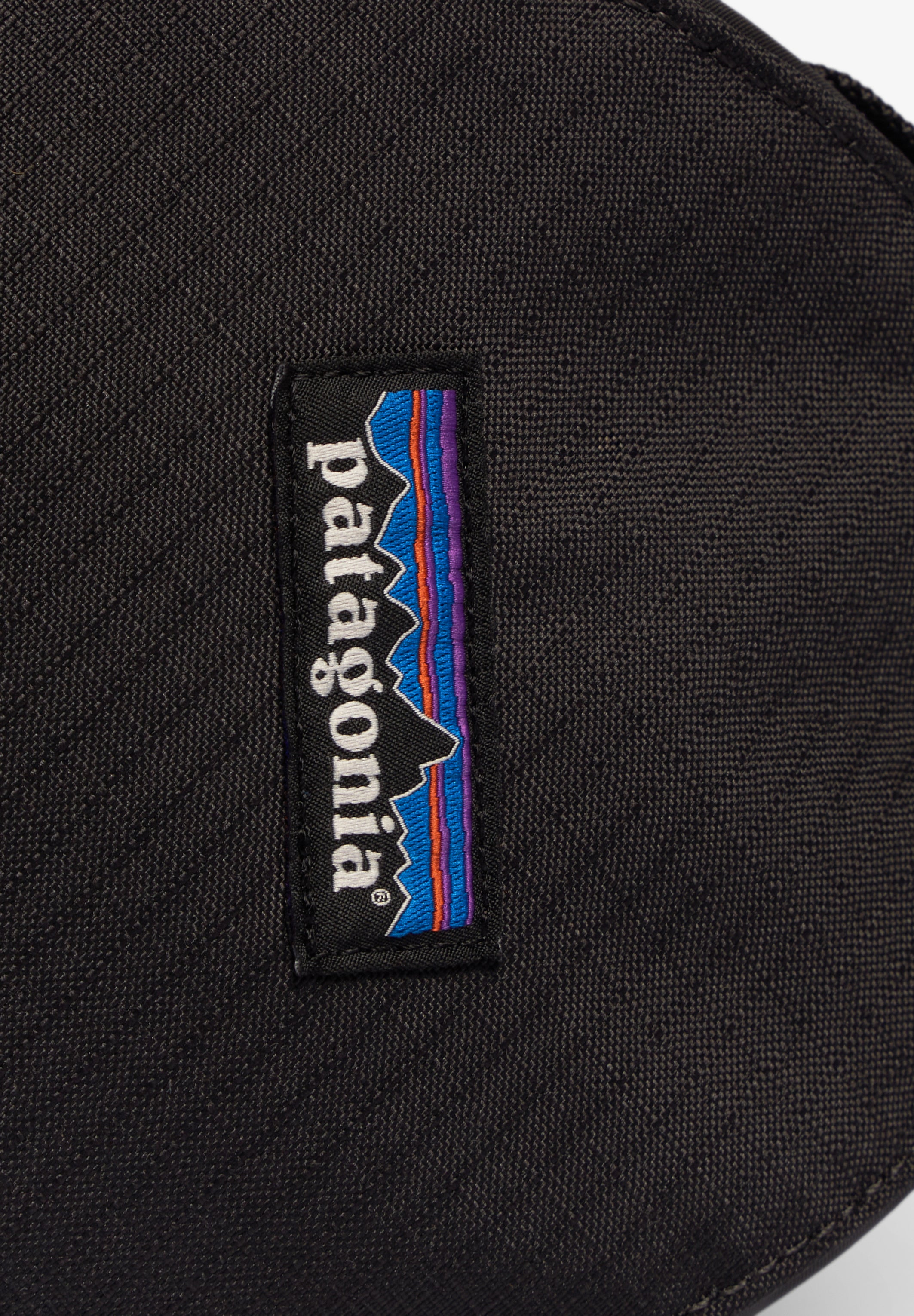 PATAGONIA | NECESER BLACK HOLE CUBE 3L - Scalpers