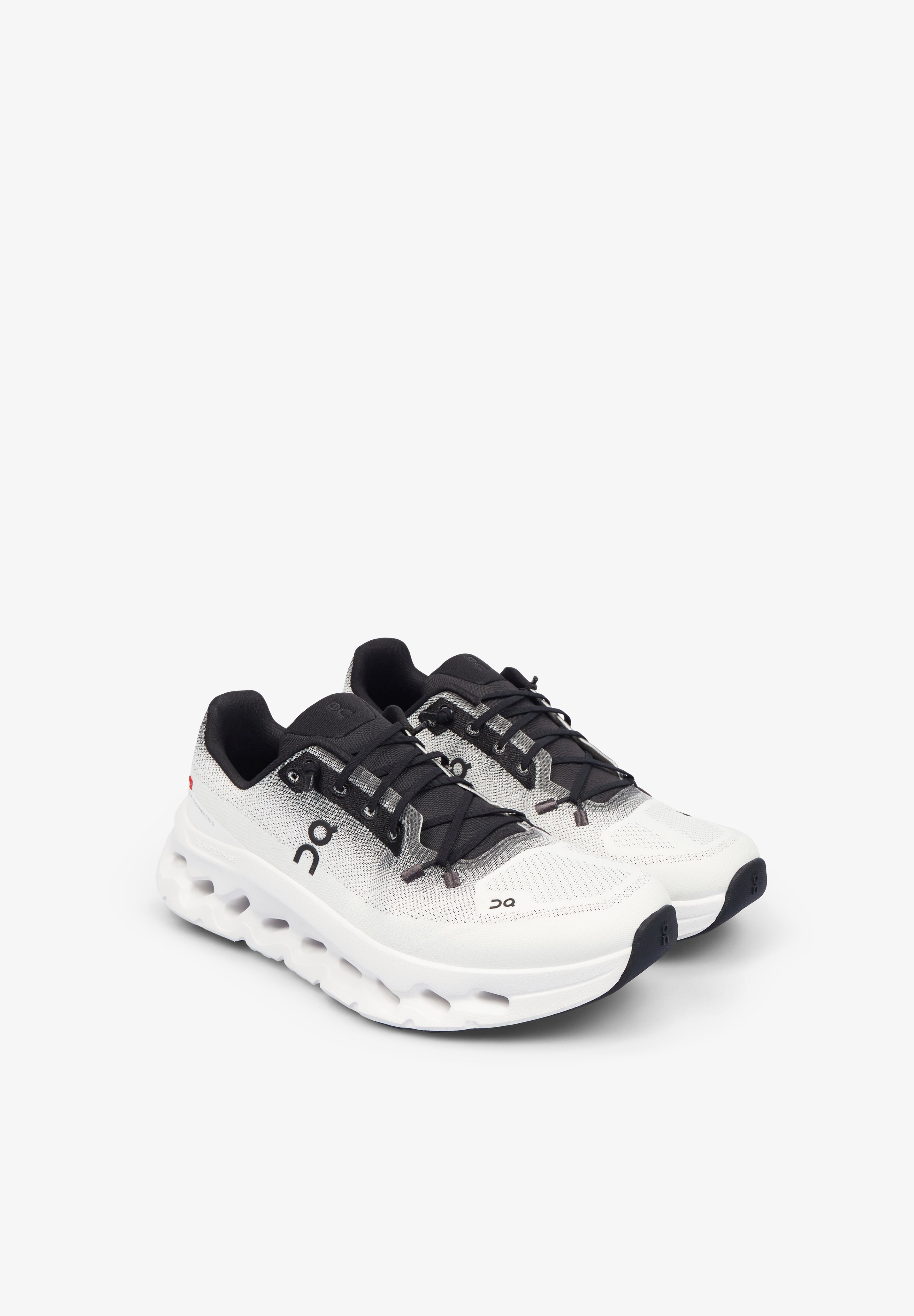 ON | SNEAKERS CLOUDTILT MUJER - Scalpers