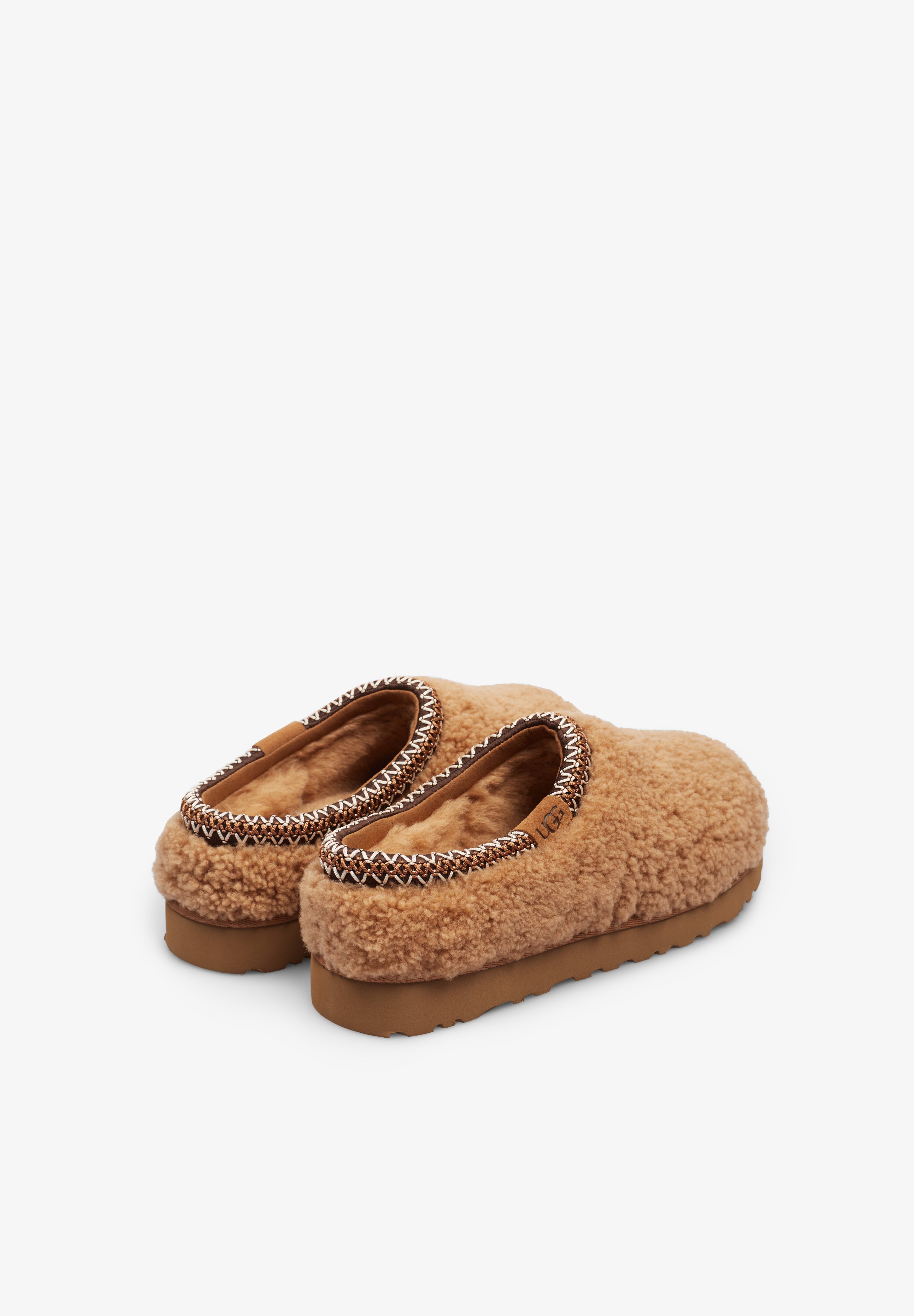 UGG | ZAPATILLAS TASMAN MAXI CURLY MUJER - Scalpers