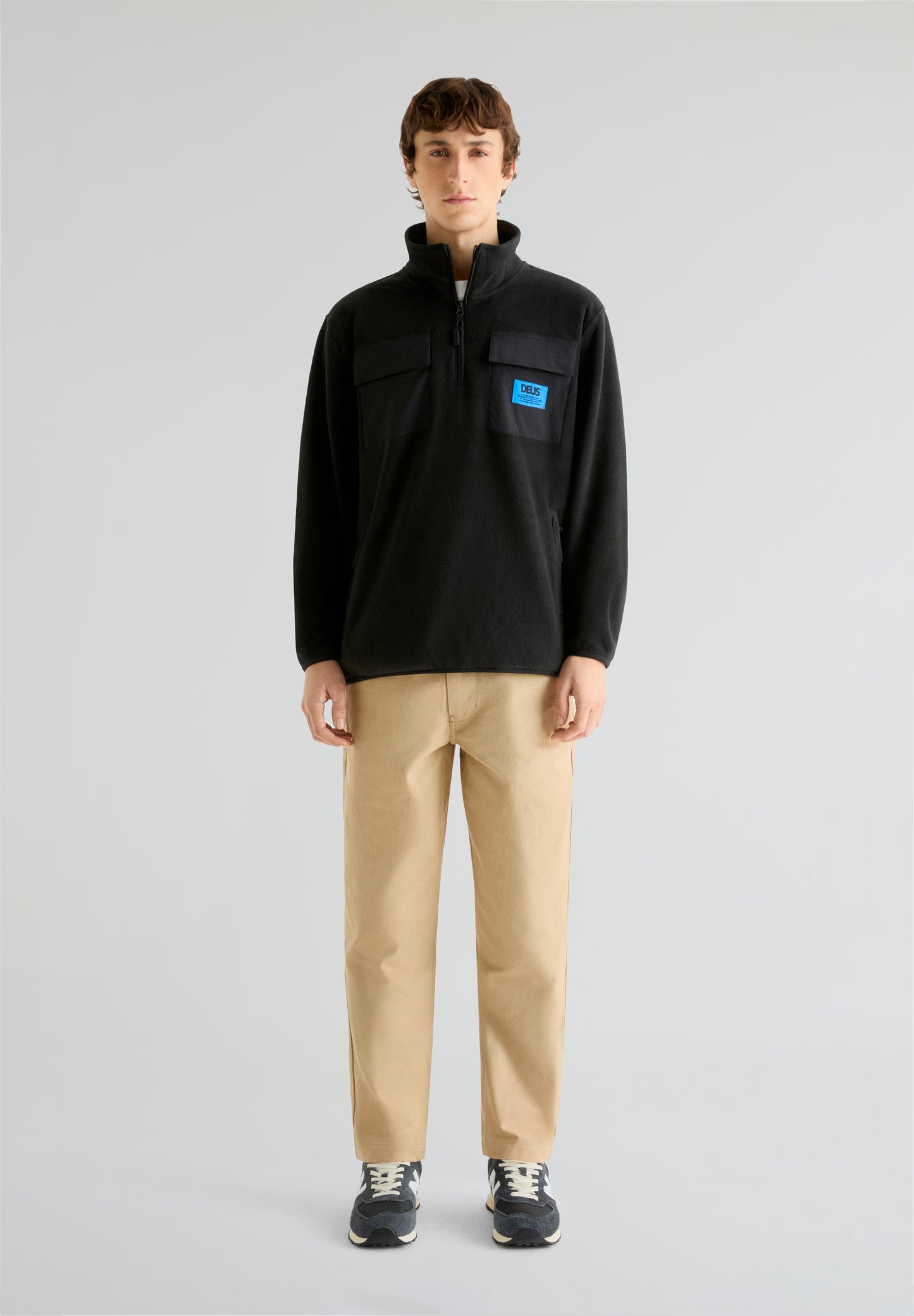 DEUS EX MACHINA | CHAQUETA SECTION ZIP NECK