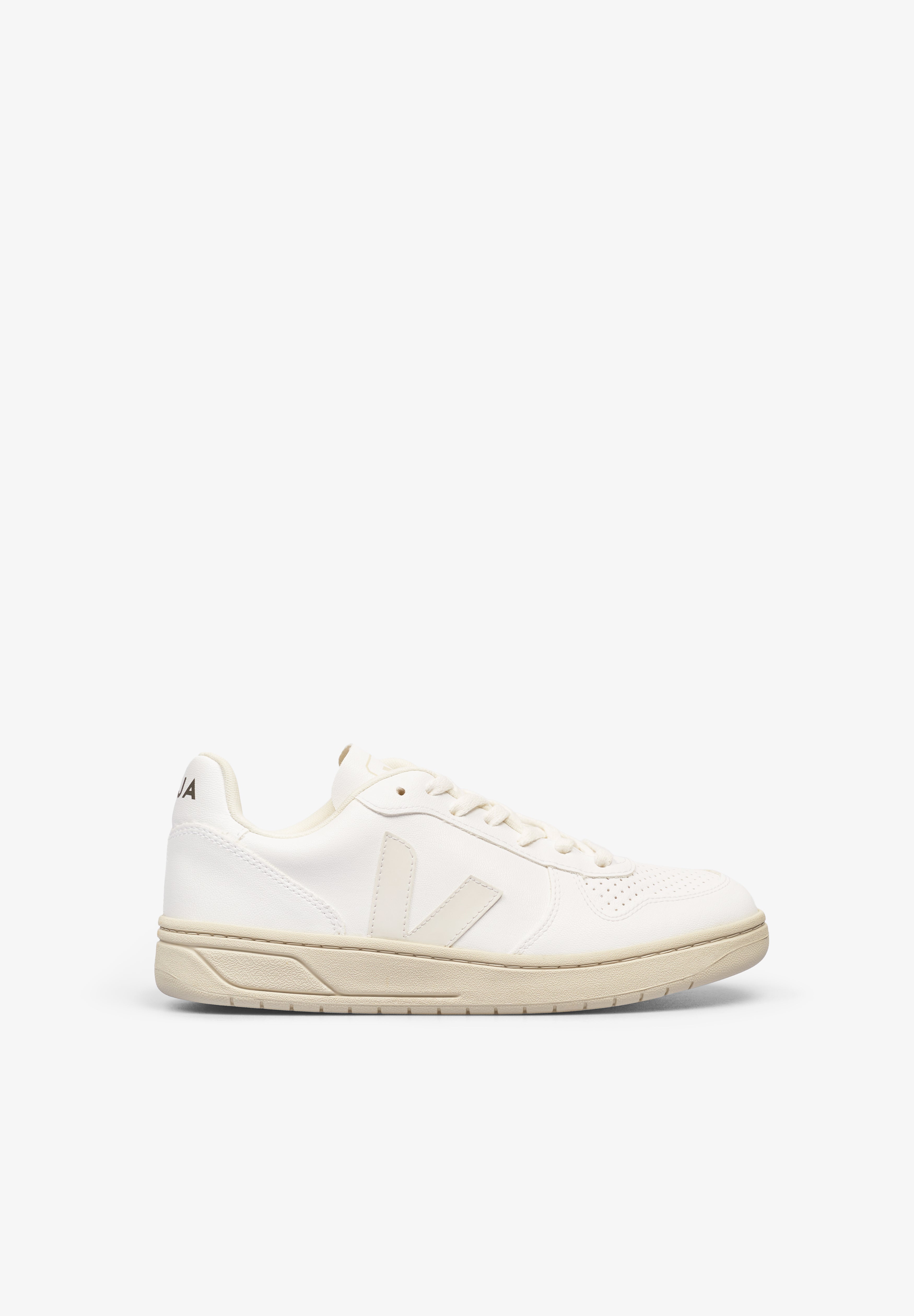 VEJA | SNEAKERS V-10