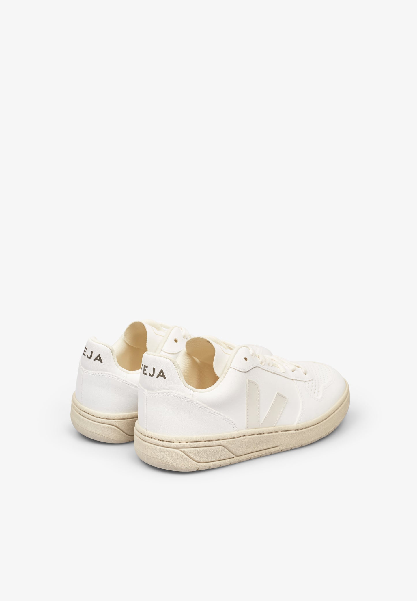 VEJA | SNEAKERS V-10