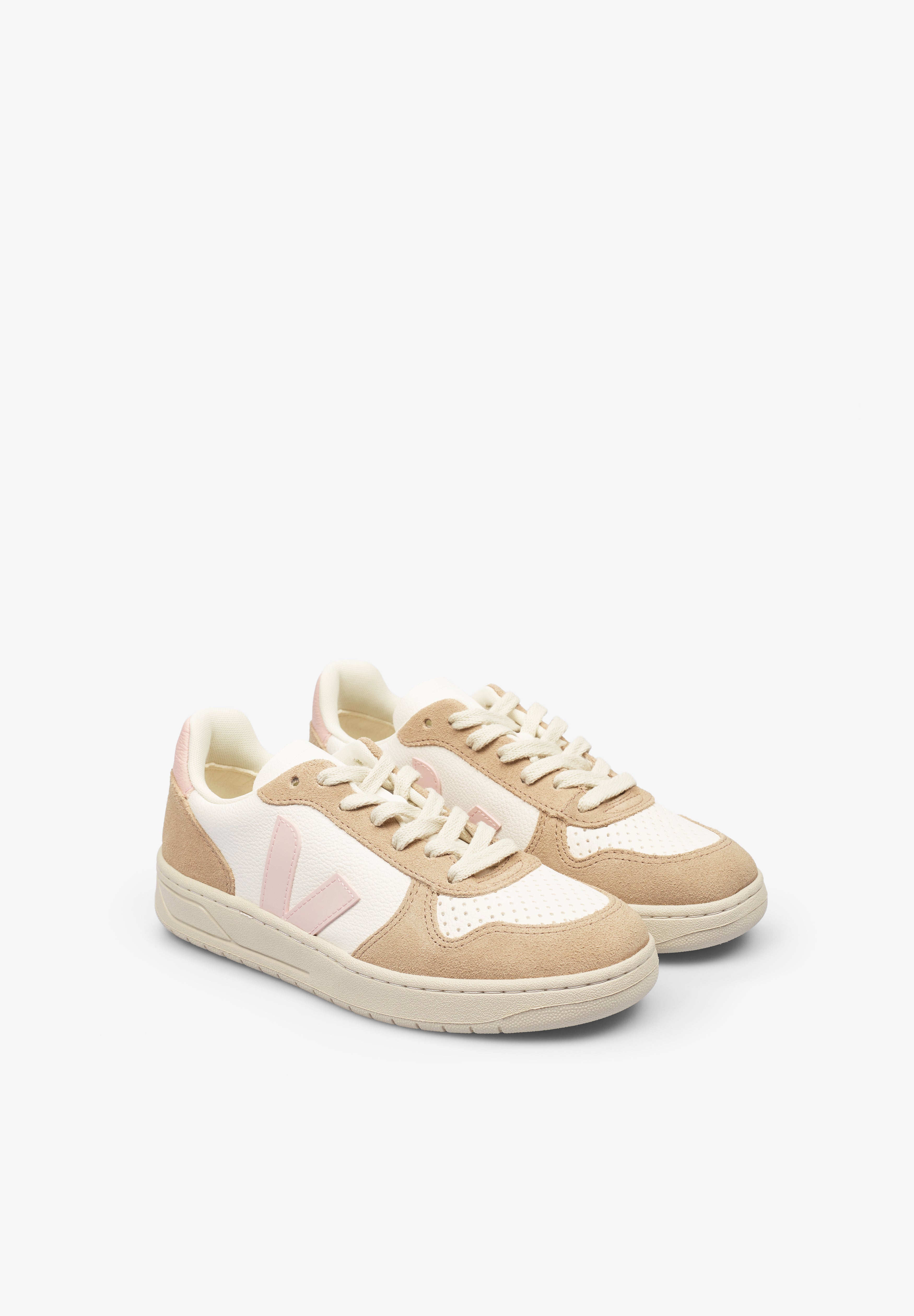 VEJA | SNEAKERS V-10