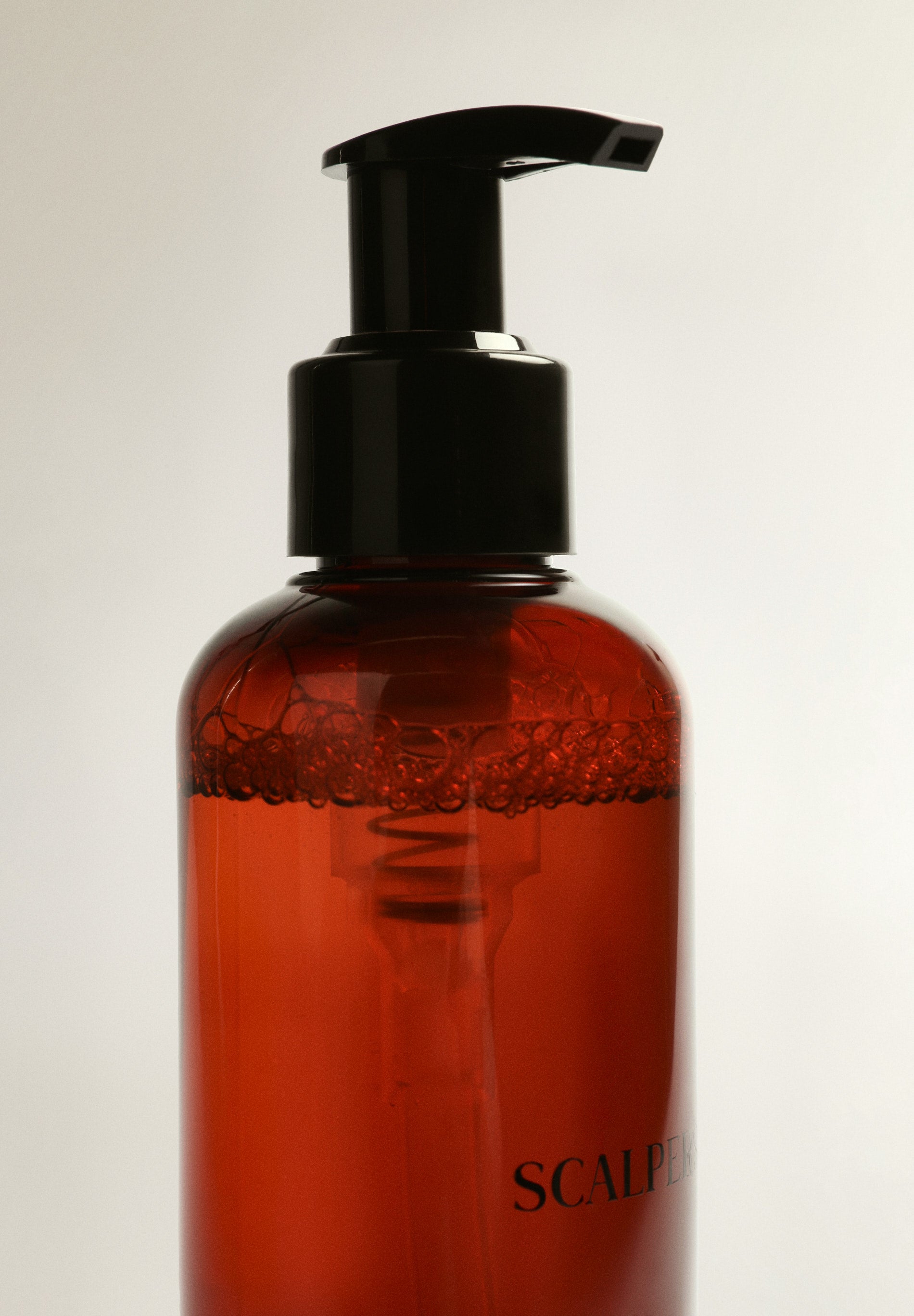 JABÓN LÍQUIDO 07 250 ML CITRUS, ARMOISE, CARDAMOM - Scalpers