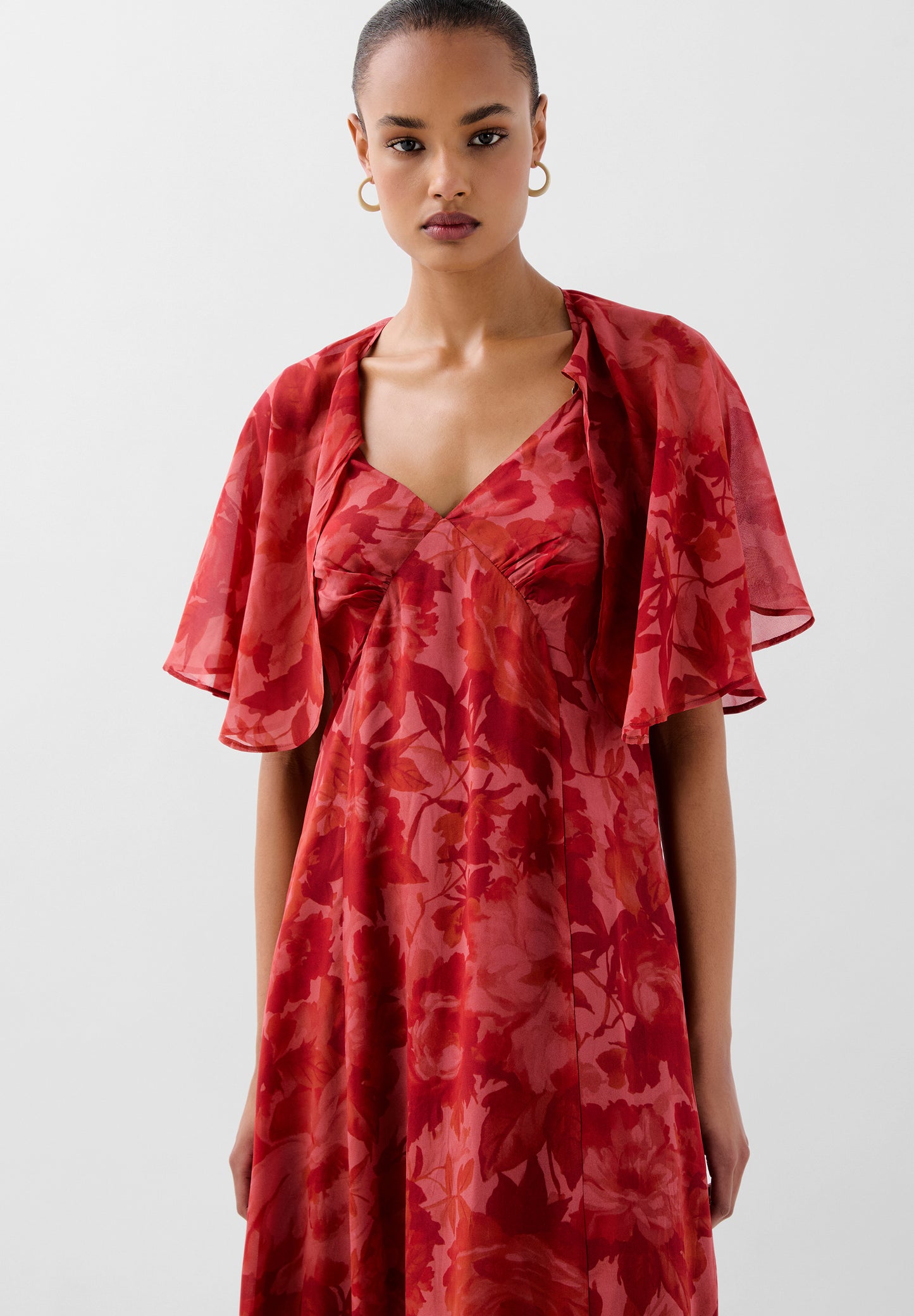 VESTIDO ESTAMPADO FLUIDO CAPA