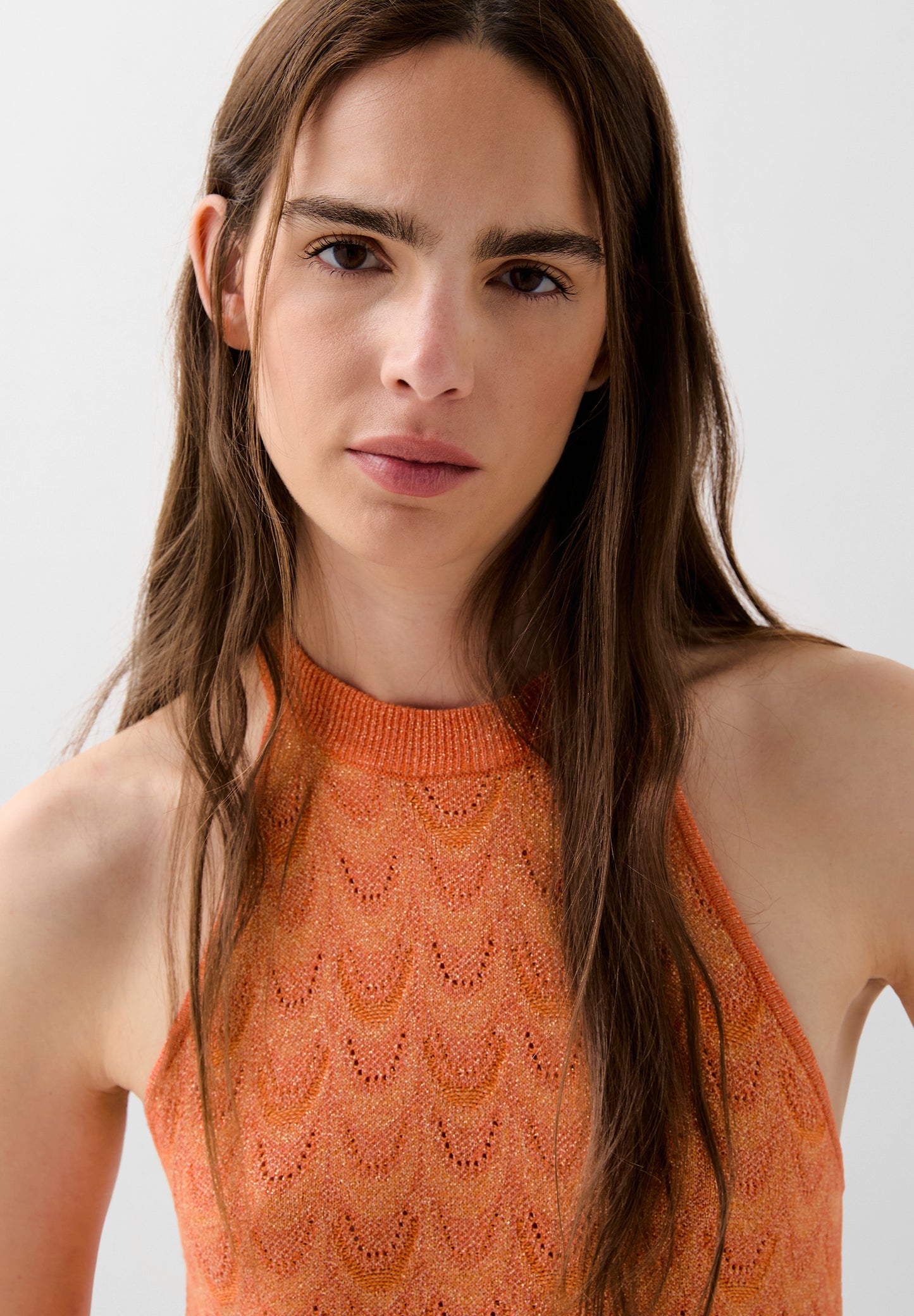 VESTIDO MINI HALTER PUNTO LÚREX