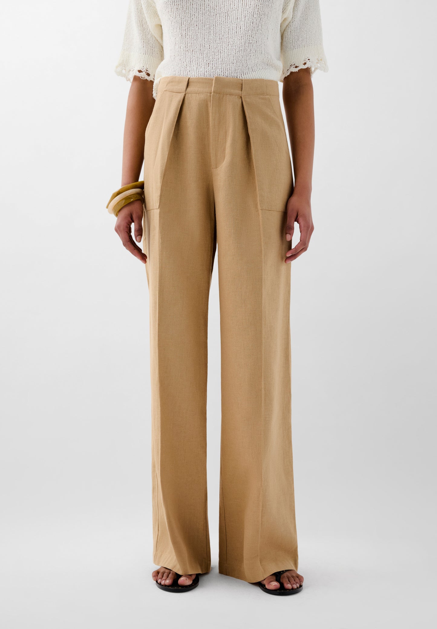 PANTALÓN PINZAS LINO