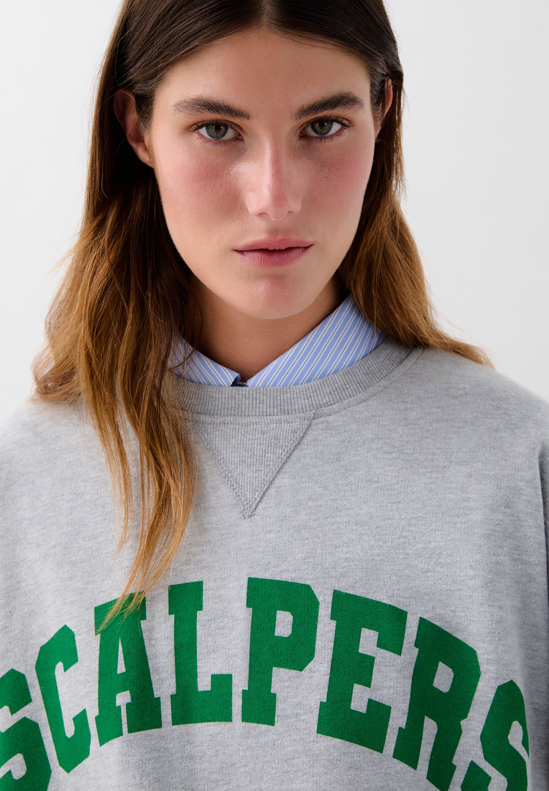 SUDADERA LOGO CONTRASTE