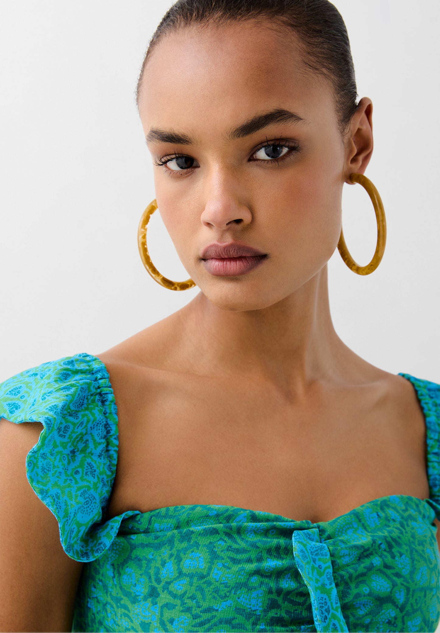 TOP CROPPED ESTAMPADO VOLANTE