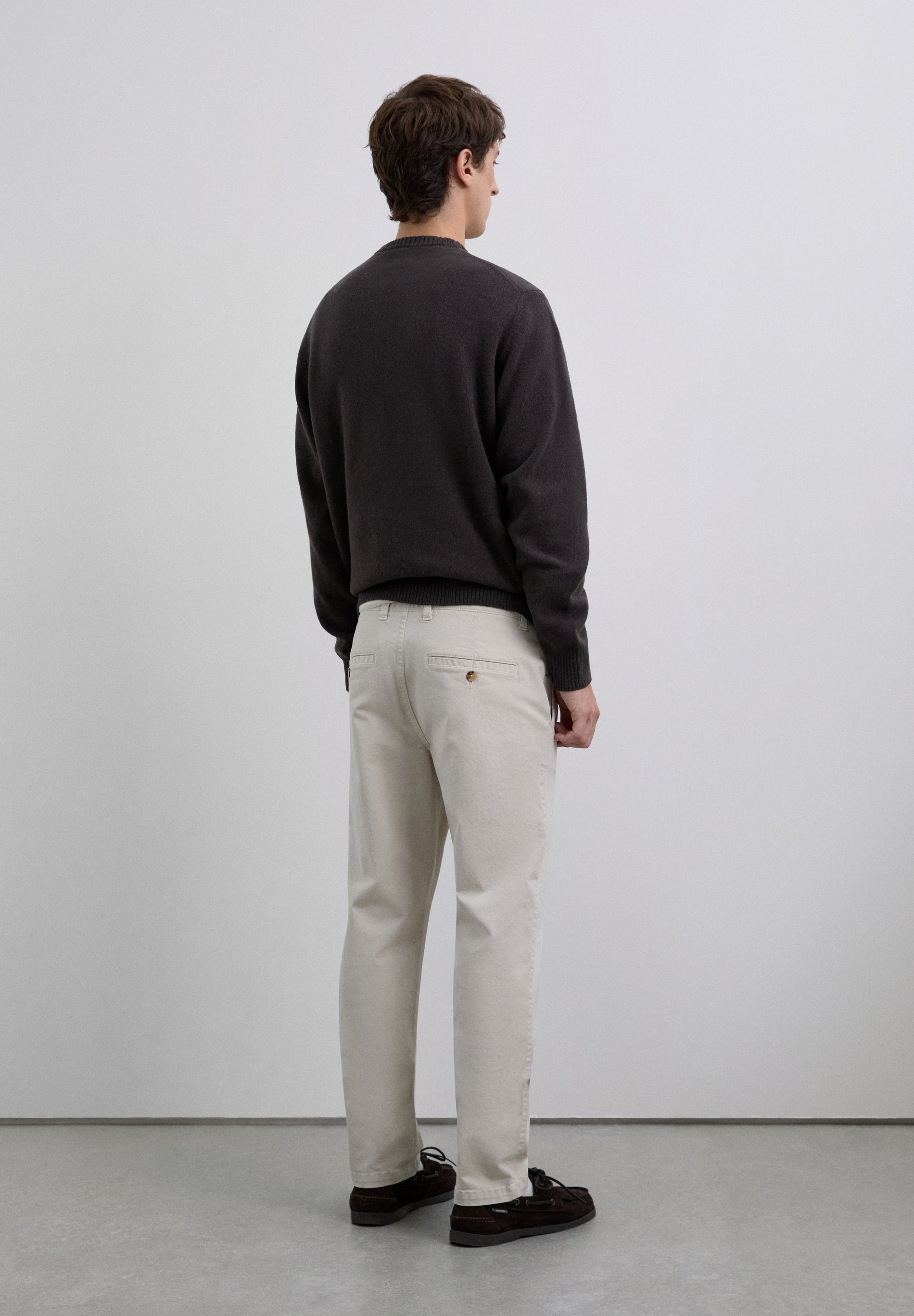 PANTALÓN CHINO CASUAL - Scalpers