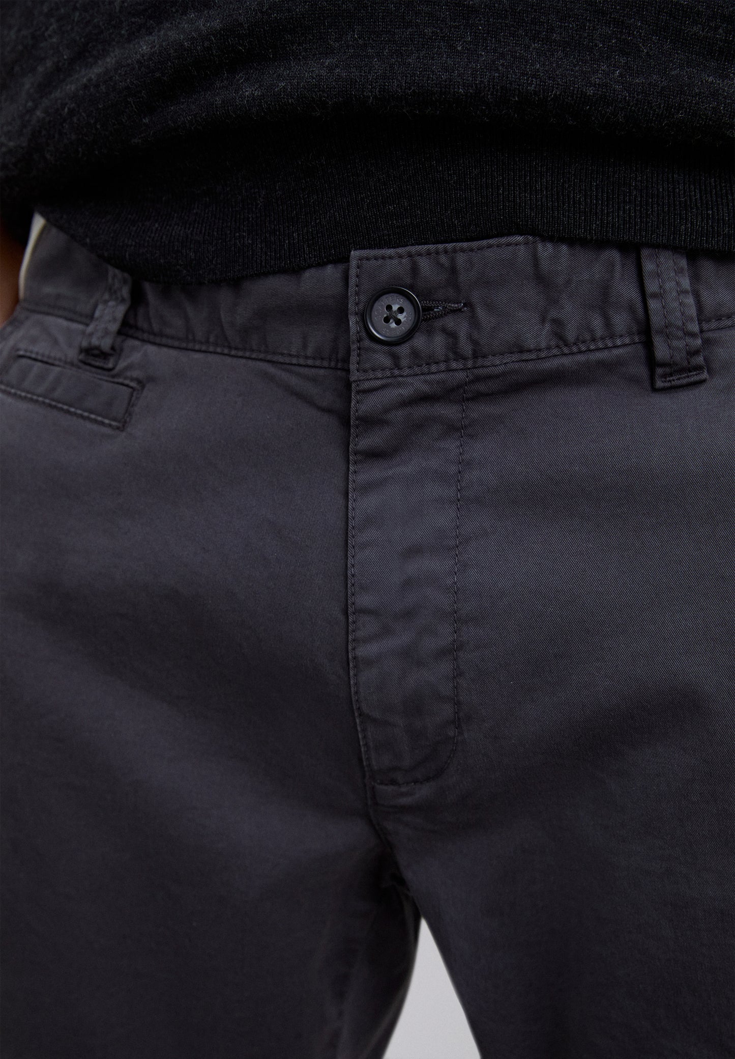 PANTALÓN CHINO CASUAL