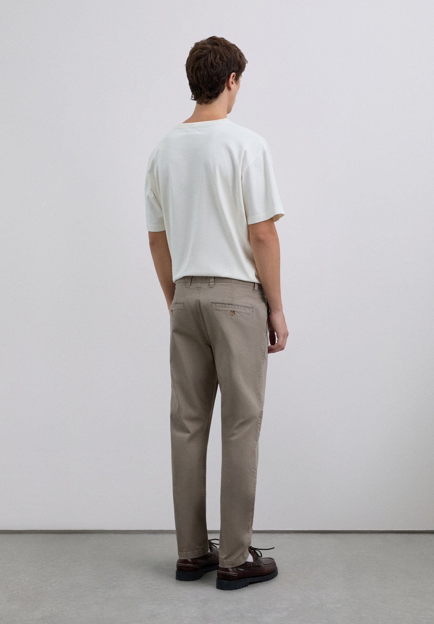 PANTALÓN CHINO CASUAL