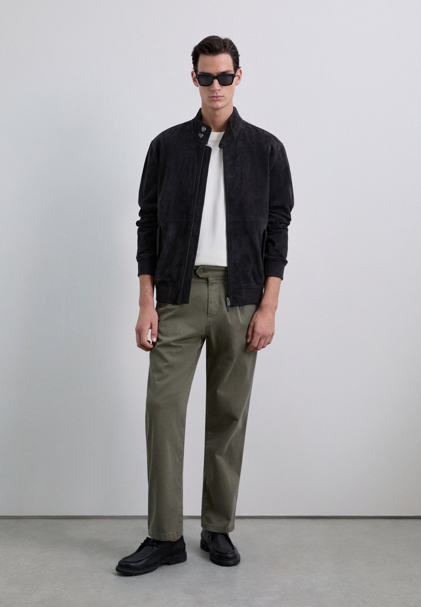 PANTALÓN PINZAS LOOSE FIT