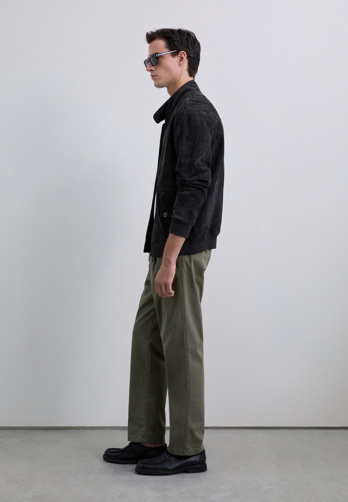 PANTALÓN PINZAS LOOSE FIT