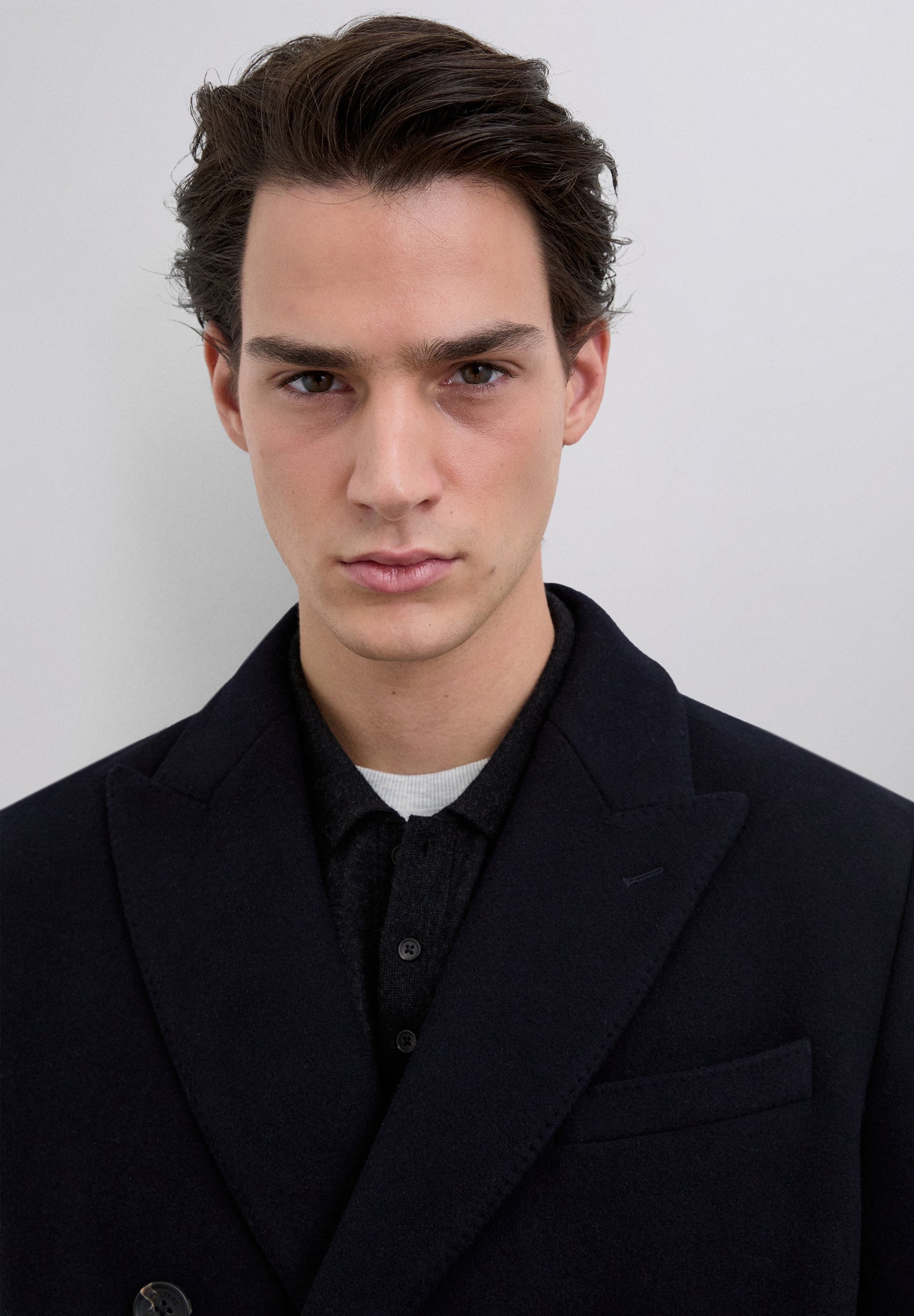 ABRIGO CRUZADO CON LANA