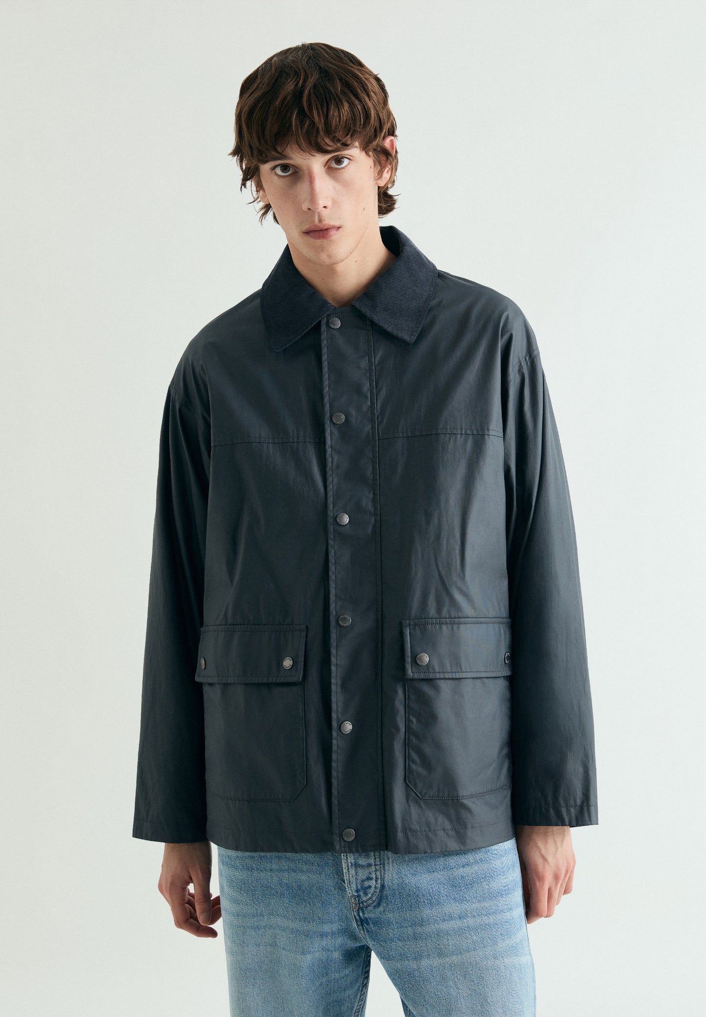 CHAQUETA ENCERADA CON SNAPS