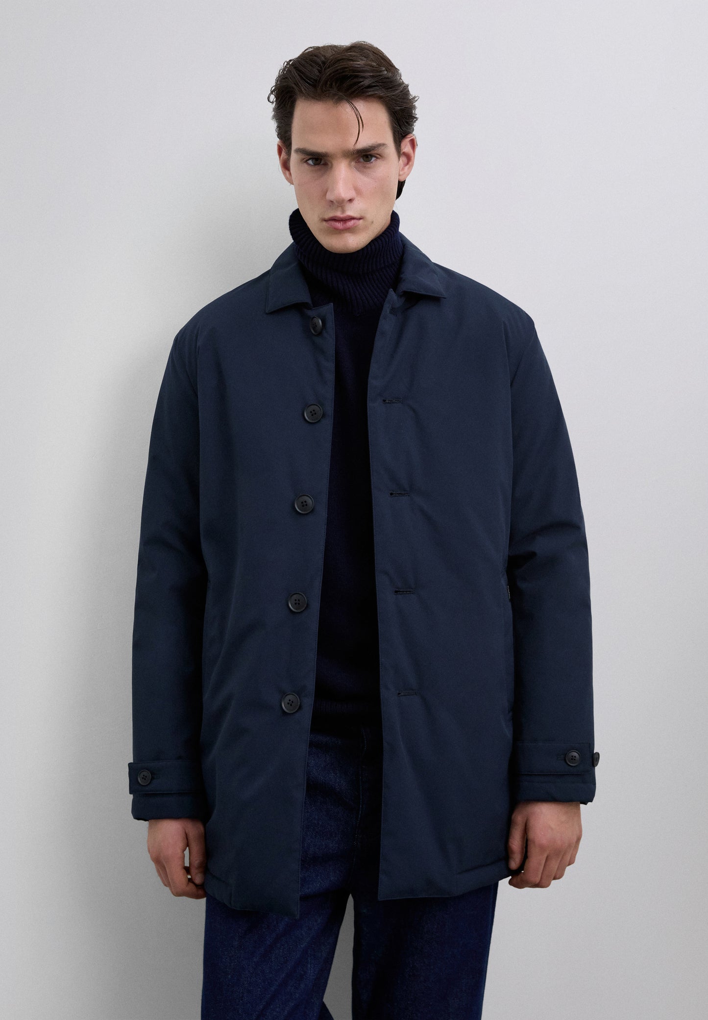 SCTRENCH COAT