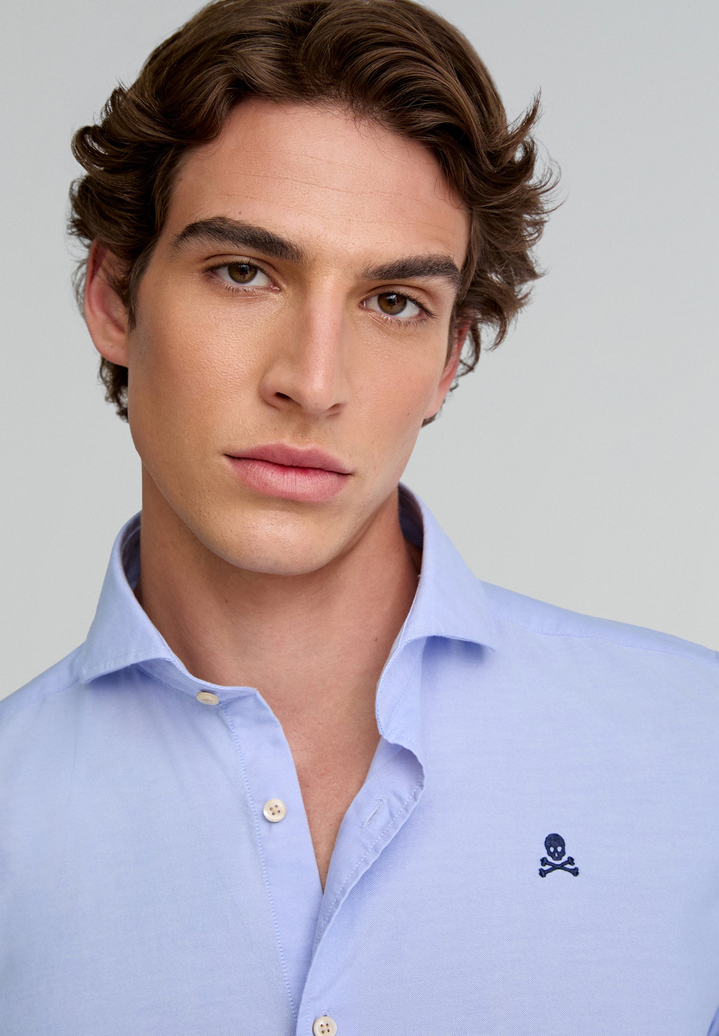 CAMISA VESTIR LISA CALAVERA CONTRASTE