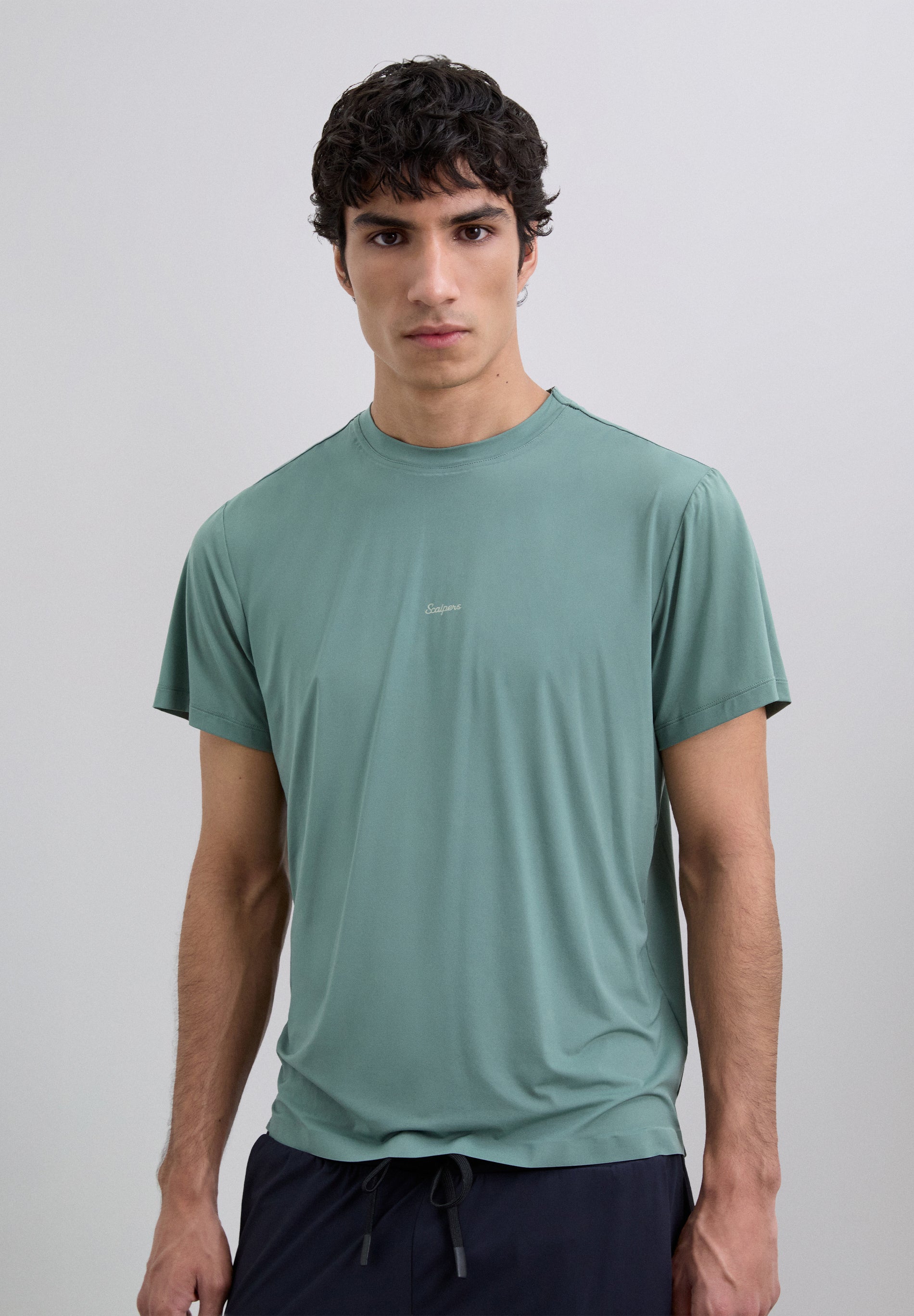 CAMISETA TÉCNICA CONTRASTE ADN