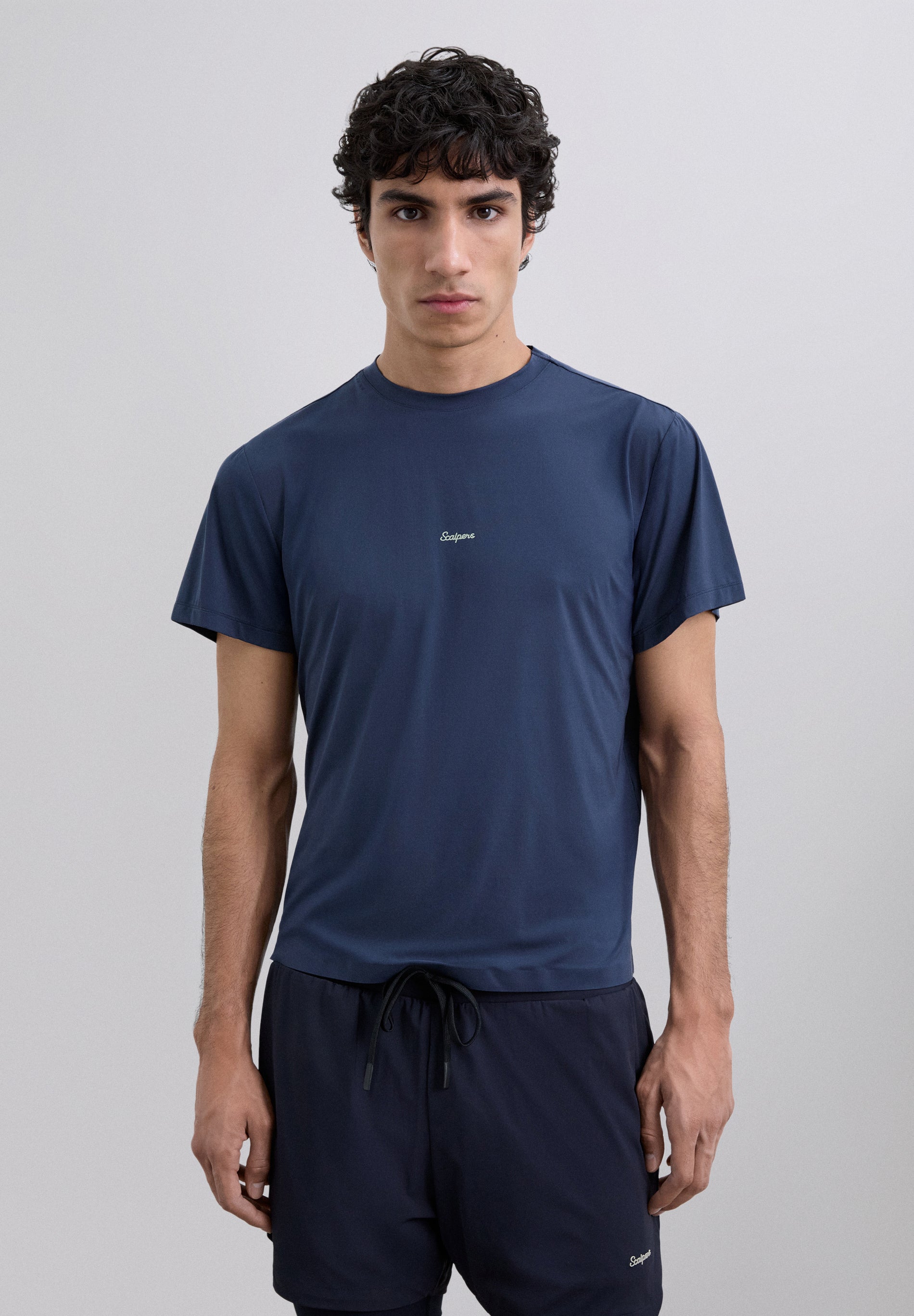 CAMISETA TÉCNICA CONTRASTE ADN