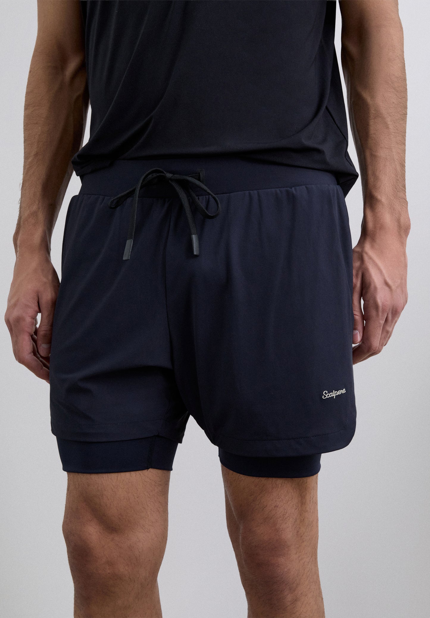 SHORTS LOGO CONTRASTE ADN