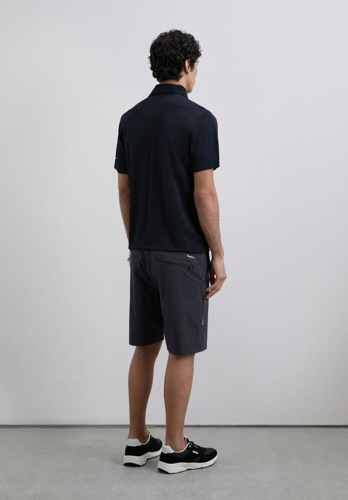 BERMUDAS LOGO CONTRASTE ADN