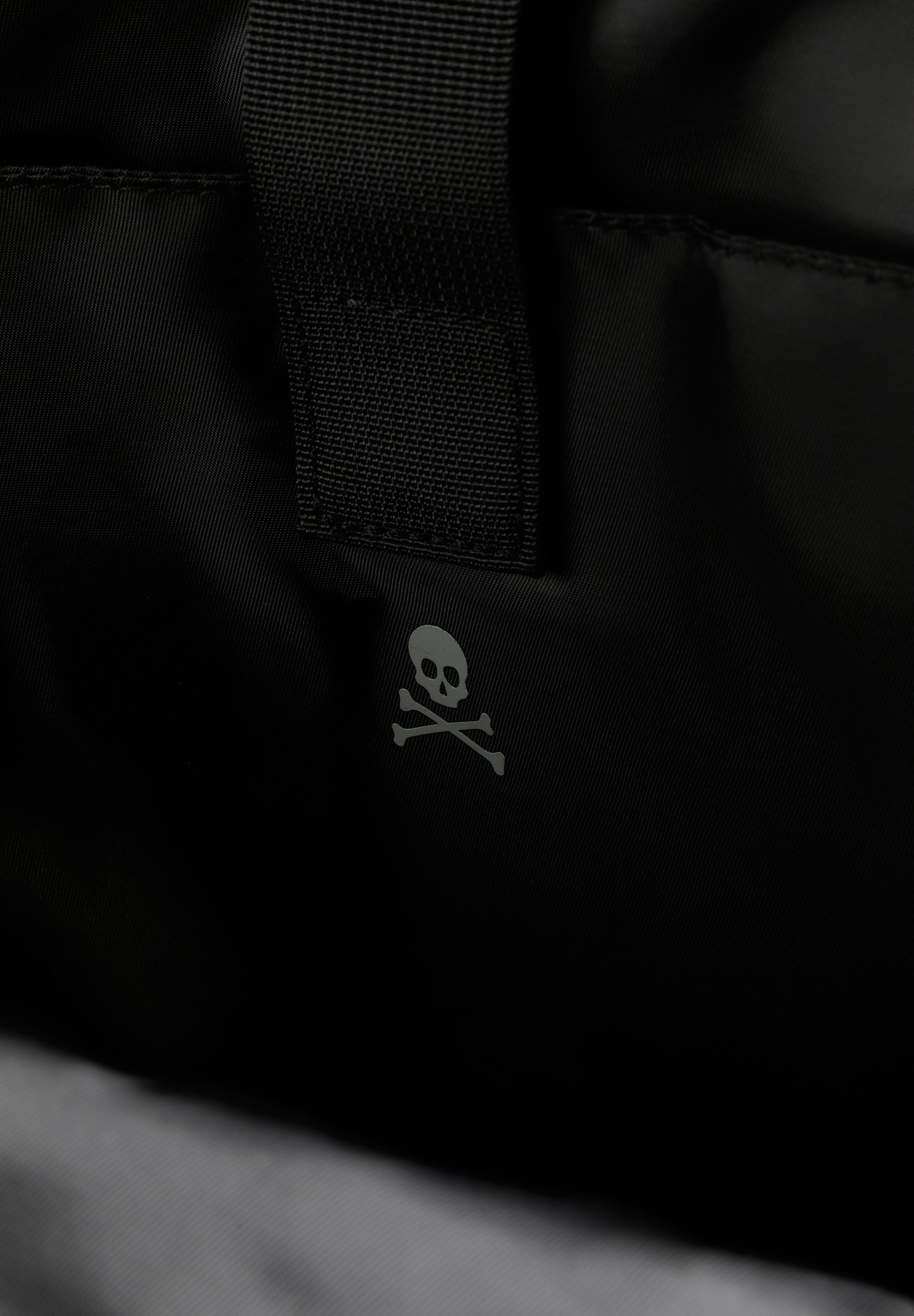 MOCHILA TÉCNICA CALAVERA