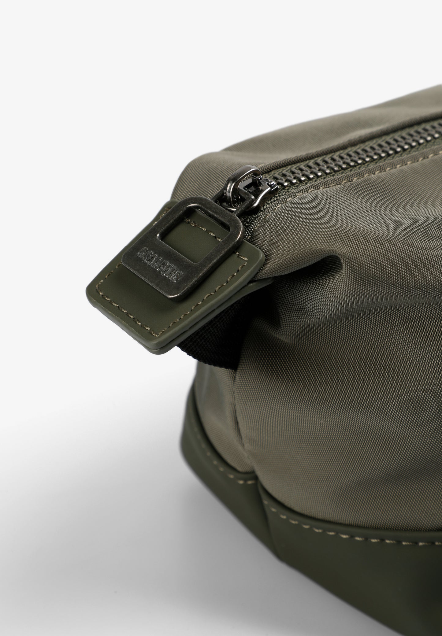 SCWINTER BRIAN TRAVEL CASE