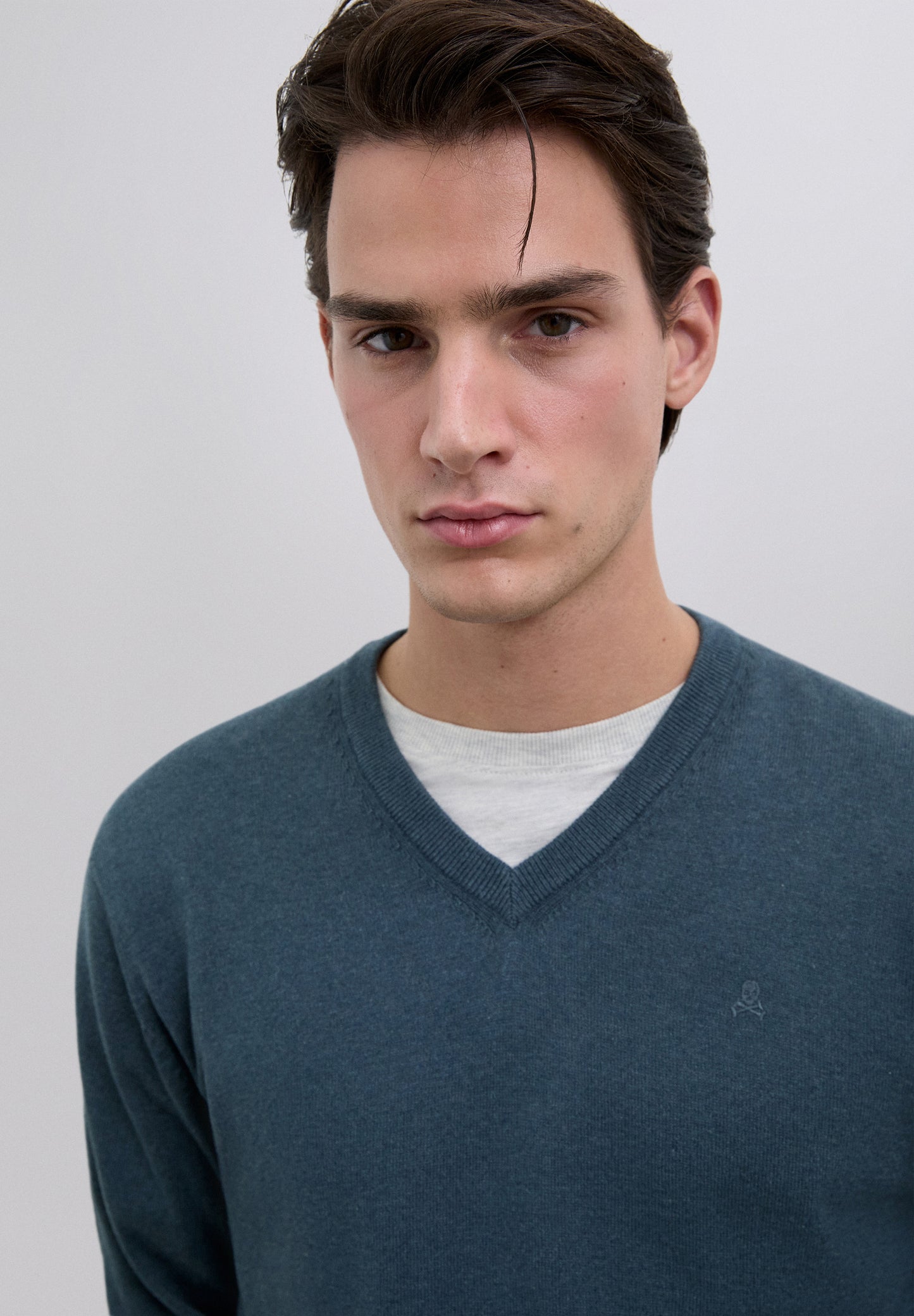 JERSEY PUNTO CUELLO PICO ALGODÓN