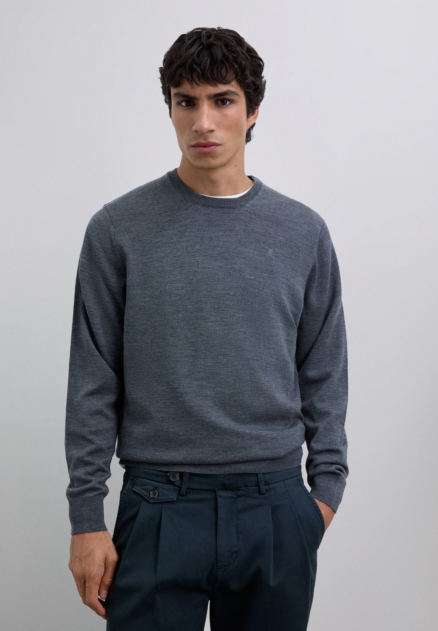 JERSEY BORDADO LANA MERINO