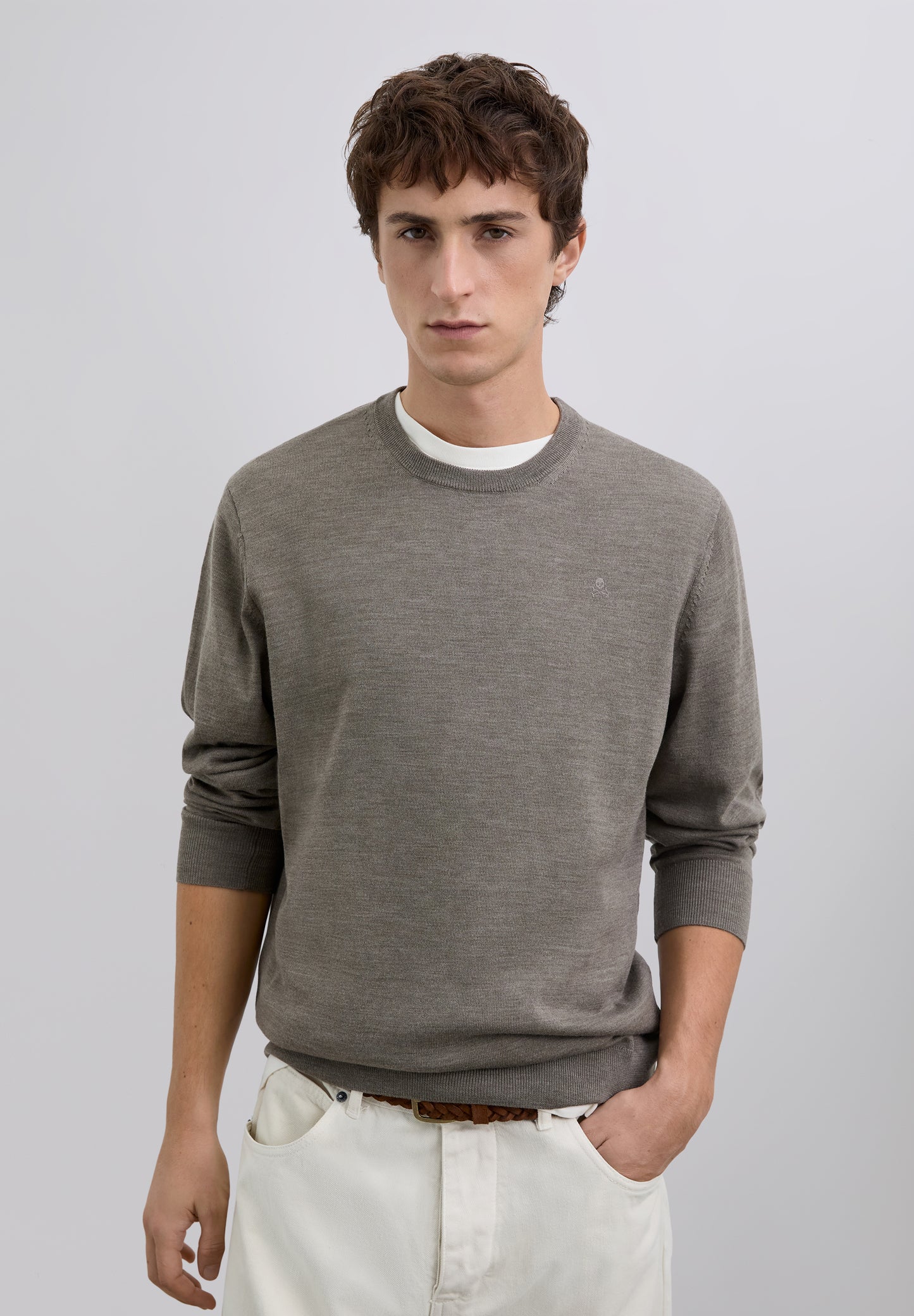 JERSEY BORDADO LANA MERINO