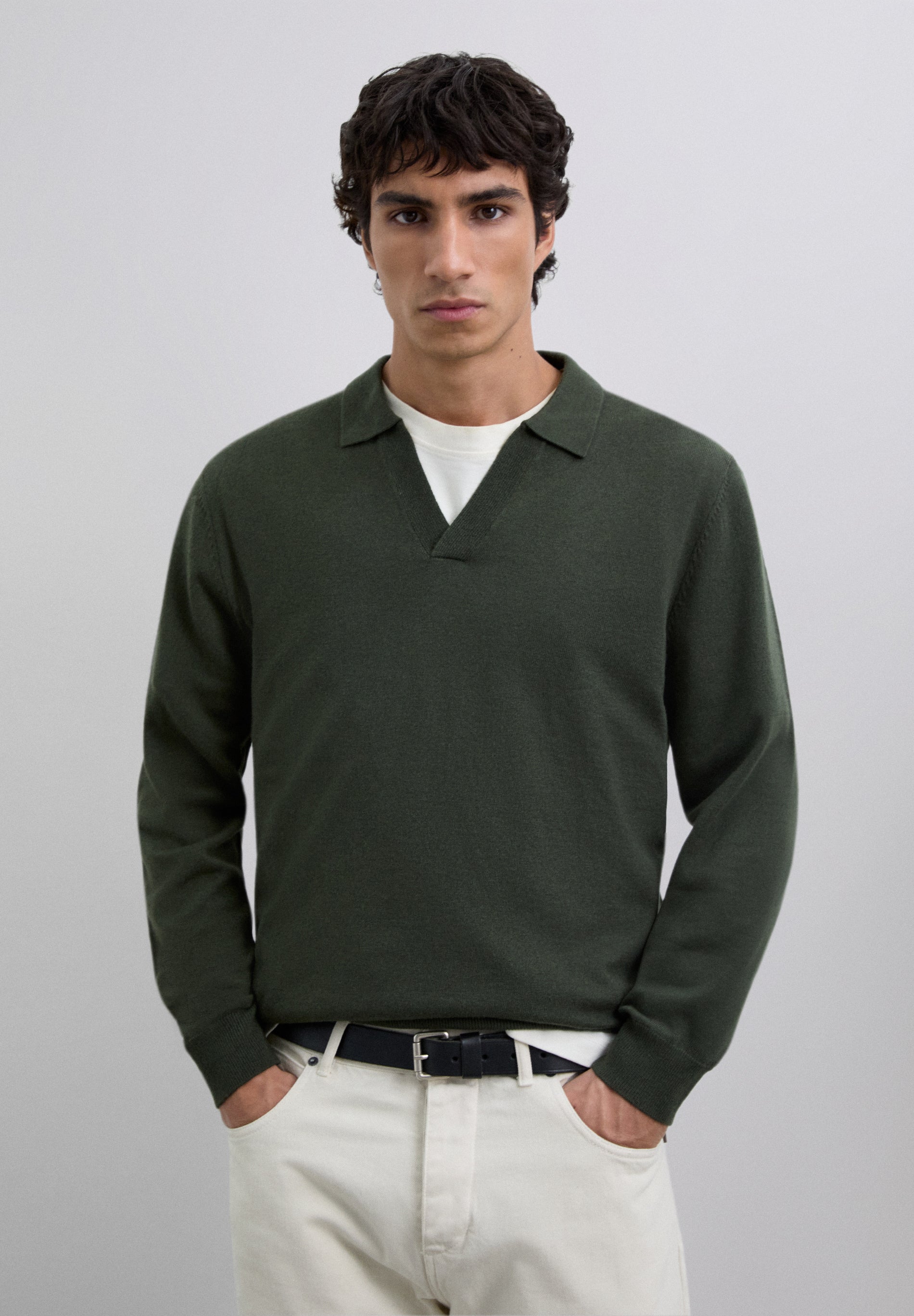 JERSEY POLO CUELLO PICO LANA