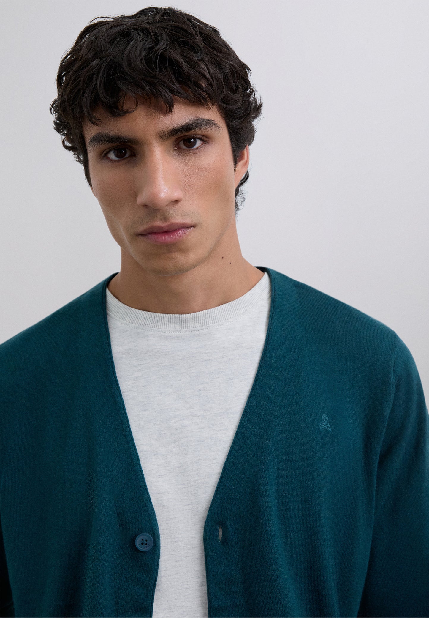 CÁRDIGAN CUELLO PICO ALGODÓN