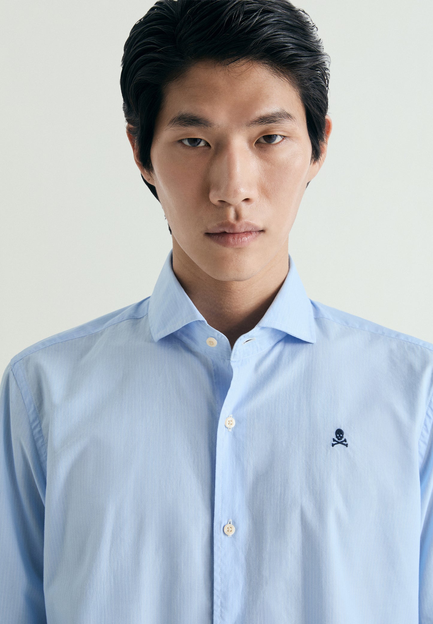 CAMISA RAYAS BORDADO CONTRASTE