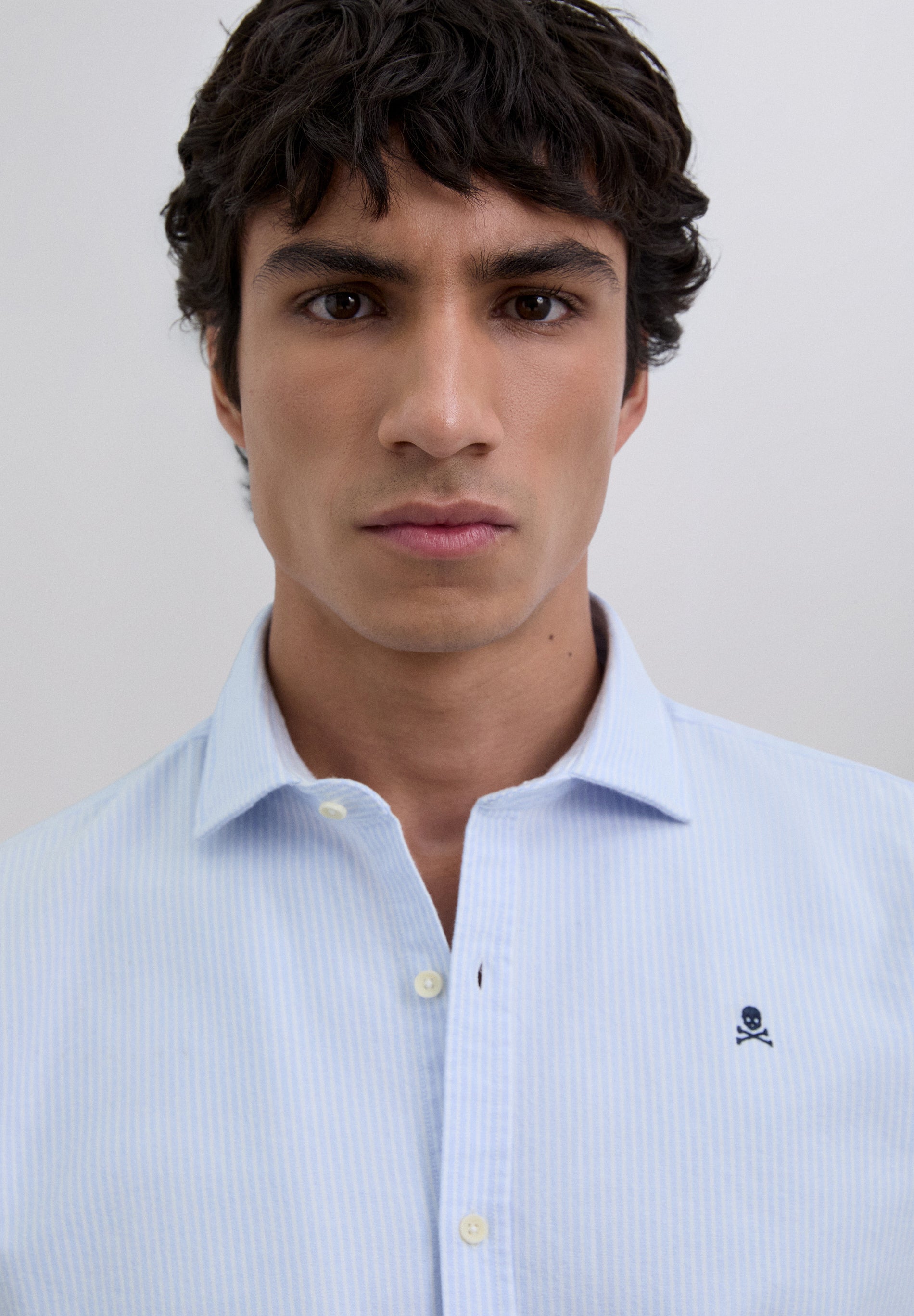 CAMISA OXFORD RAYAS CALAVERA