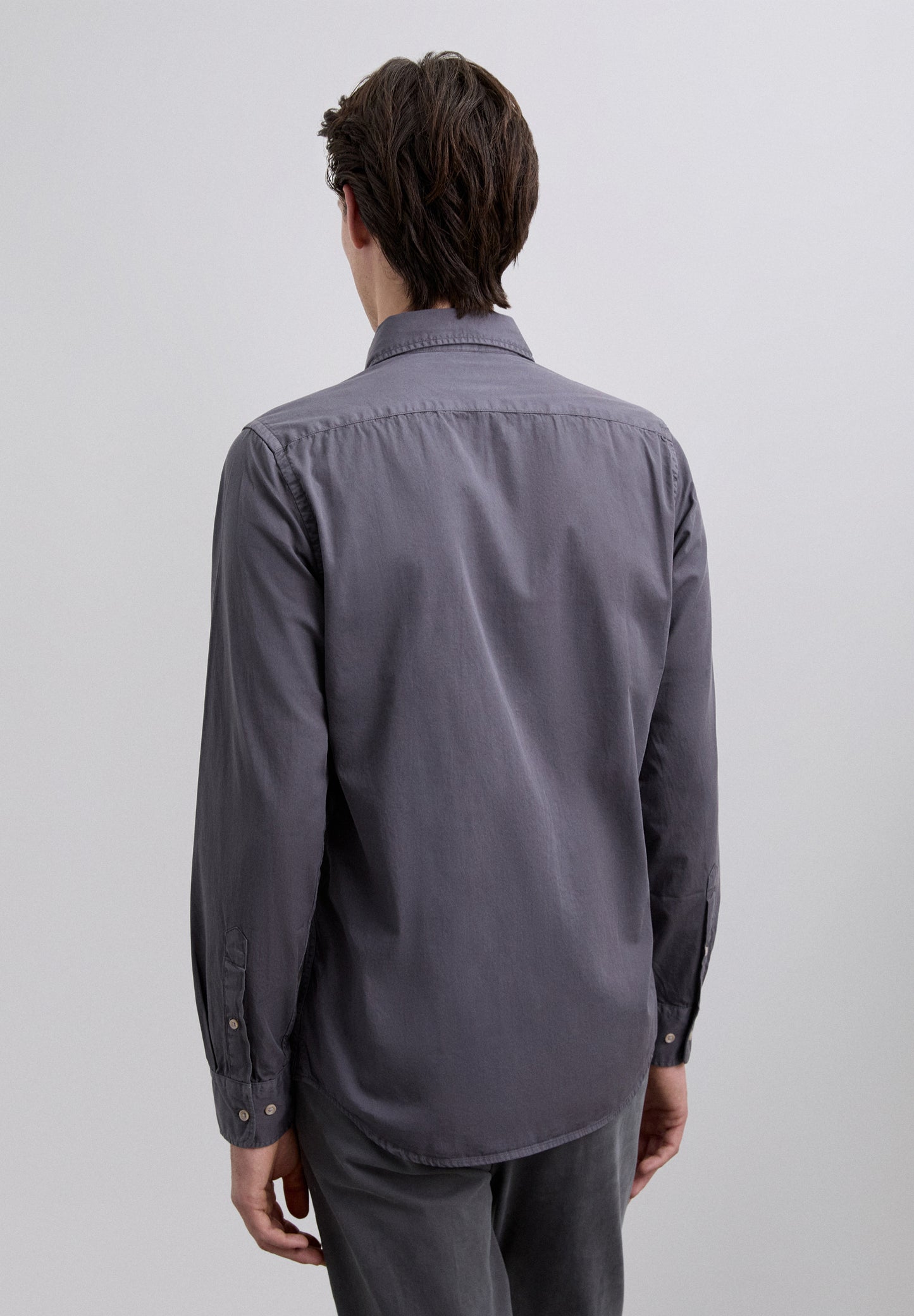 CAMISA REGULAR FIT BORDADA