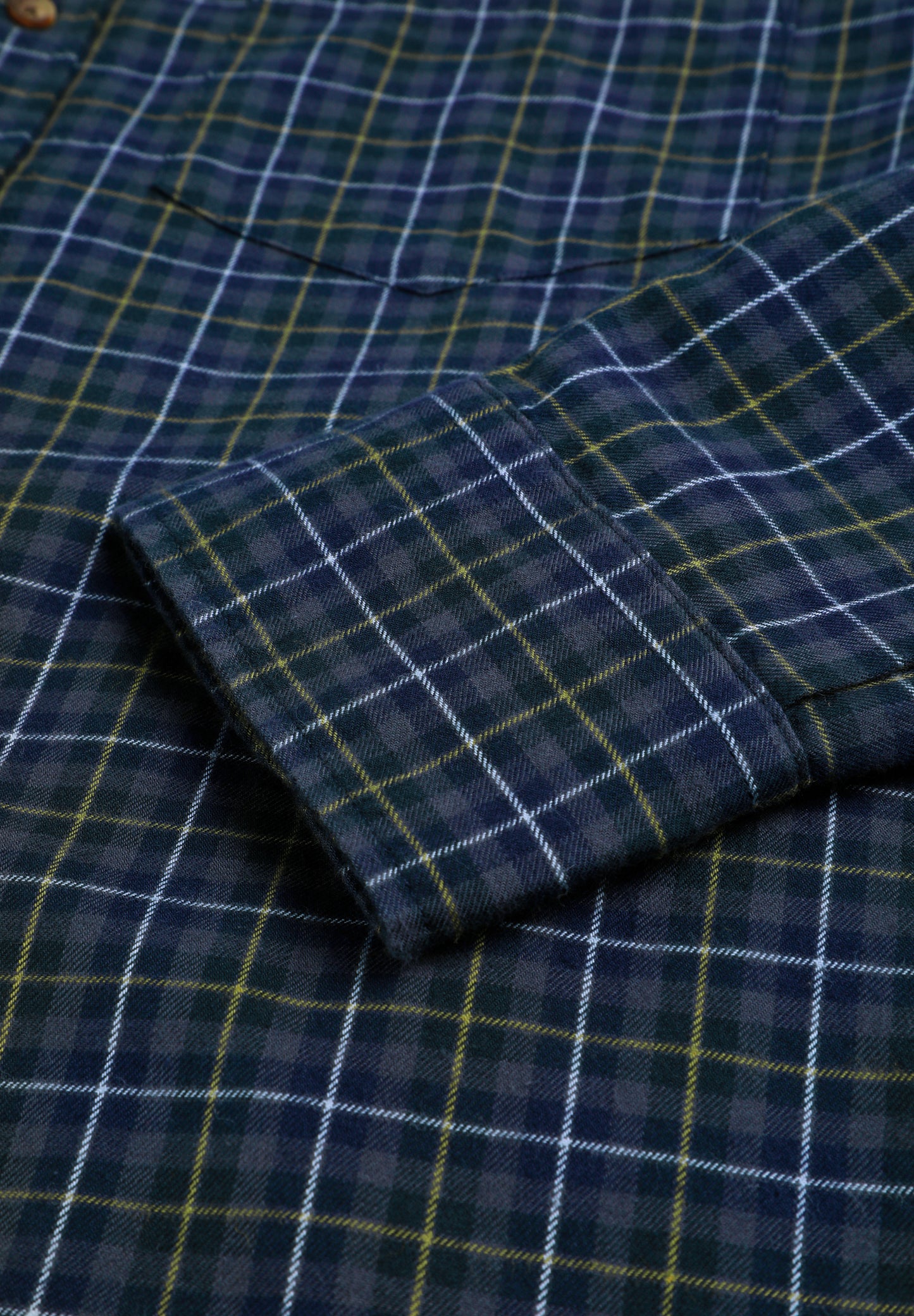 CAMISA ESTAMPADA TARTÁN