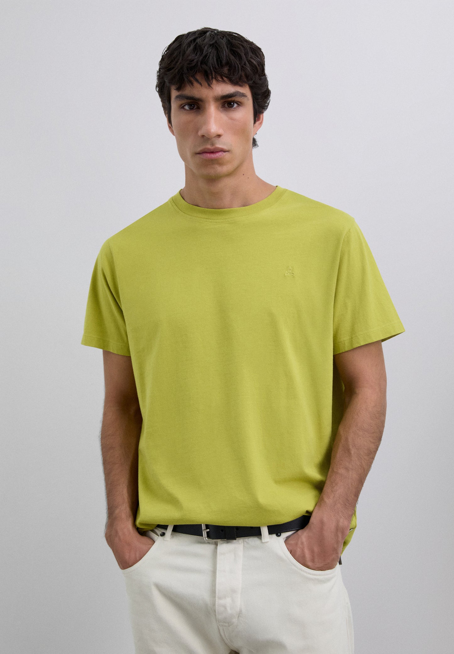 CAMISETA CALAVERA BORDADA